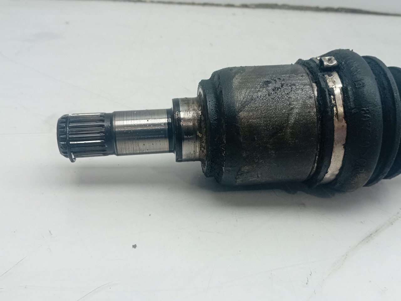 Transmission avant gauche FORD Ka (RU8) Imagem-1