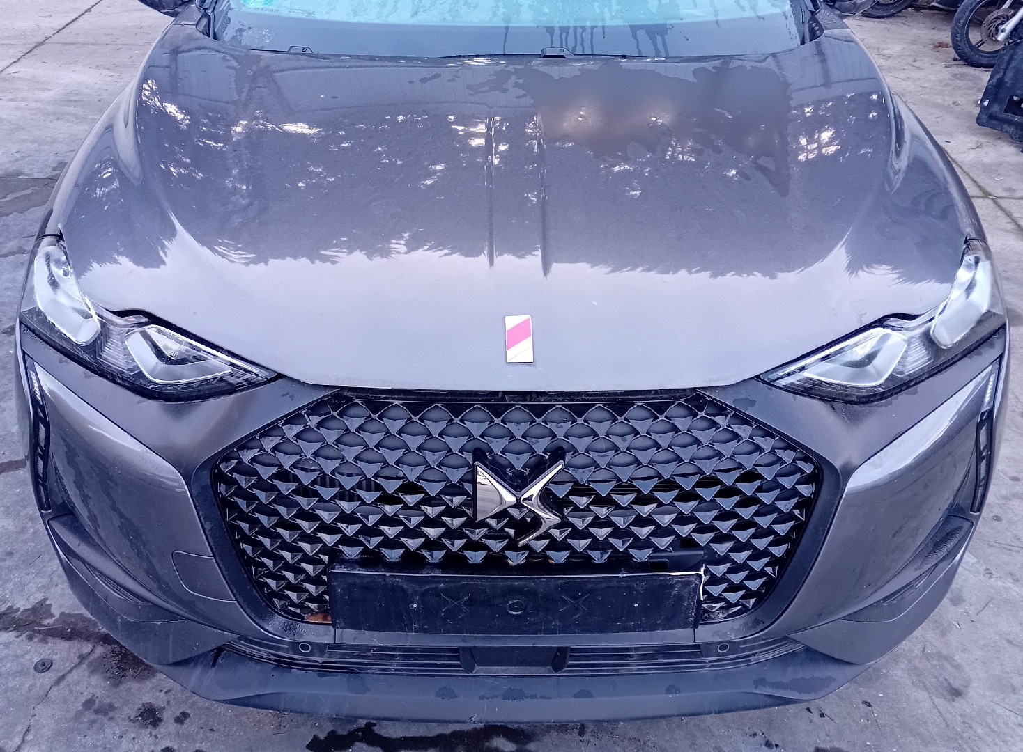Face avant complète DS DS3 Crossback Imagem-3
