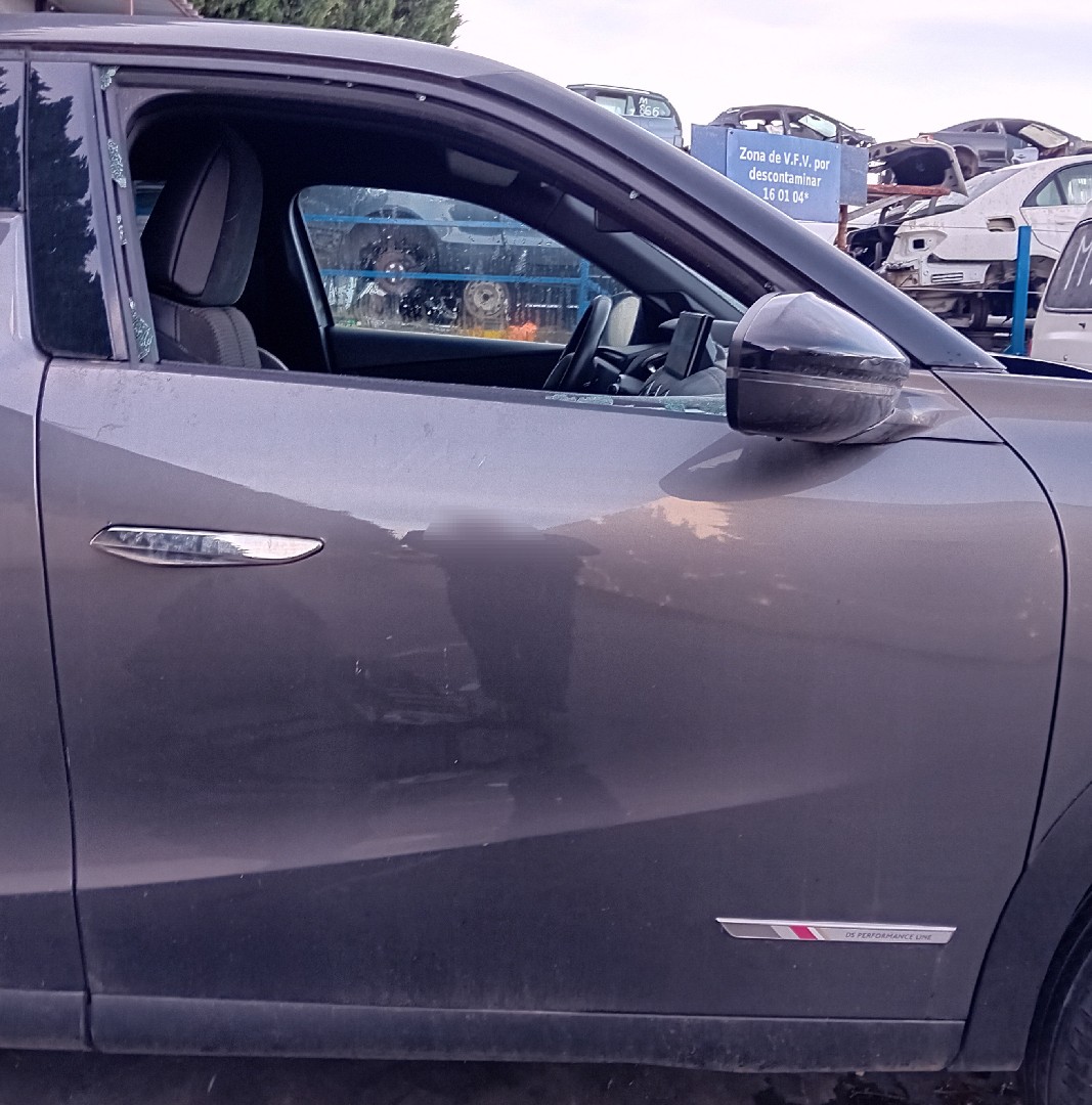 Porte avant Droite