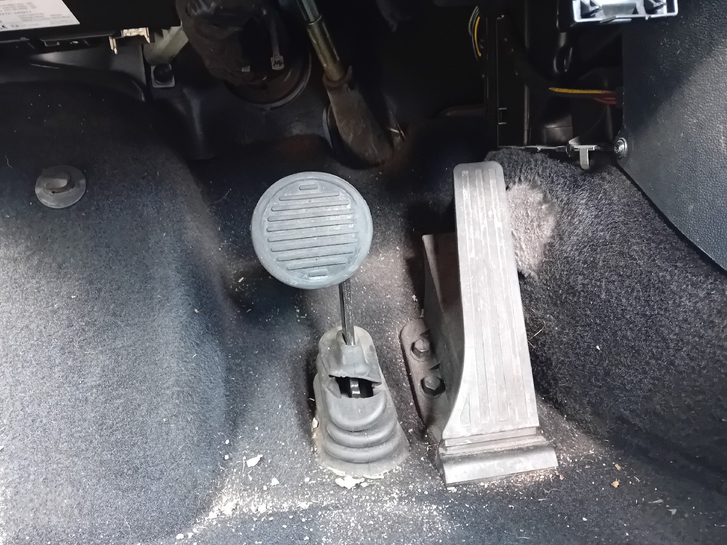 Pedal acelerador