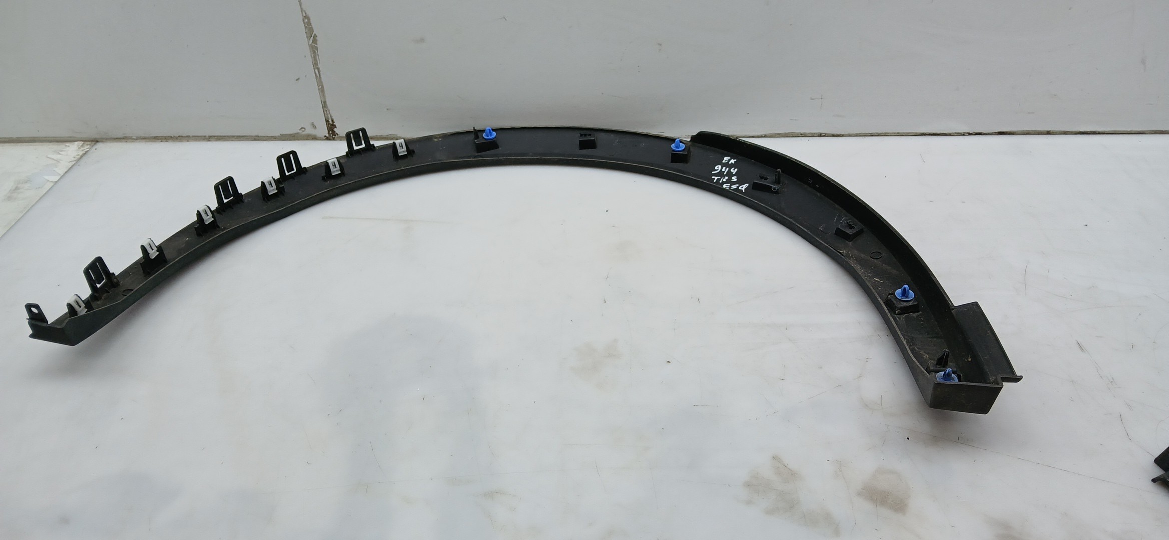 Aba Guarda Lamas PEUGEOT 2008 II (U_) Imagem-1