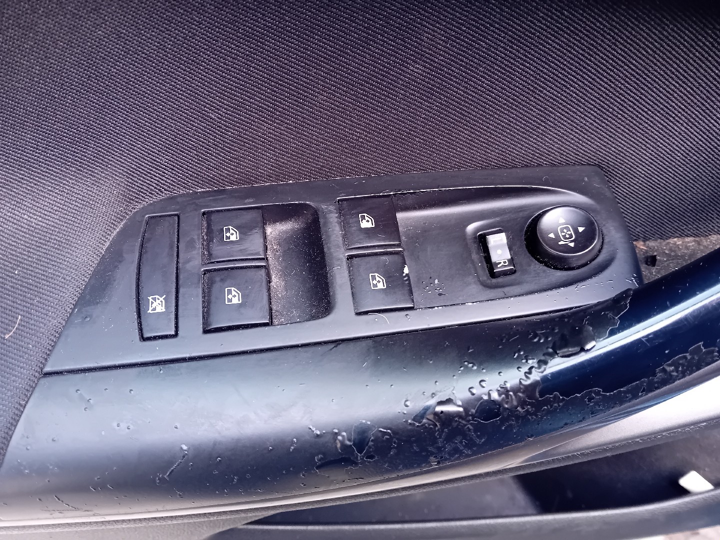 Left Front window control
