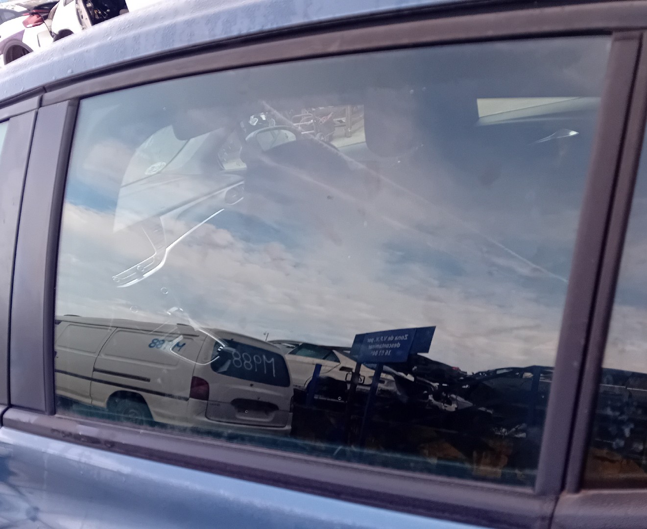 Left rear door glass