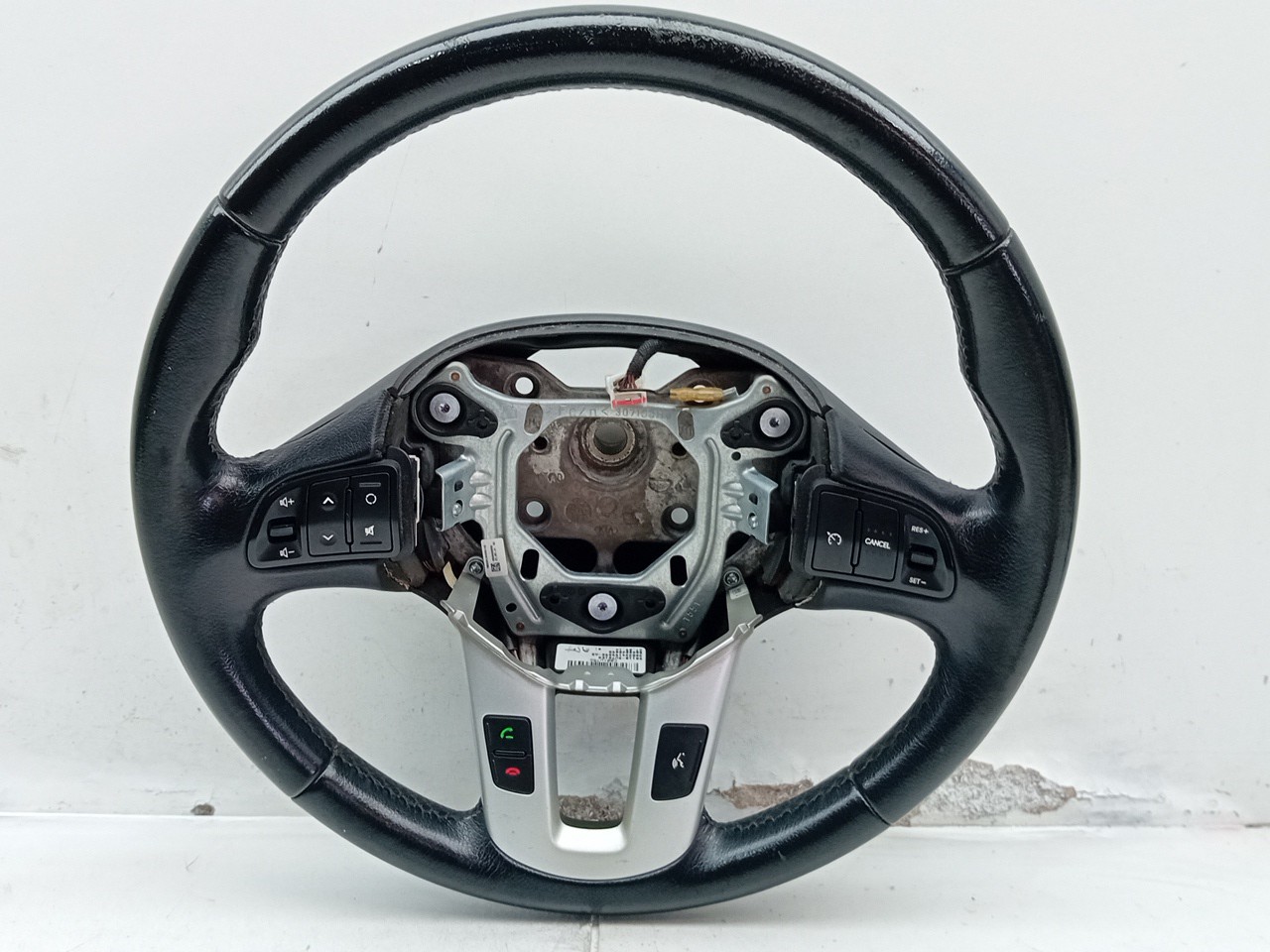 Volante de dirección KIA Sportage (SL) Imagem-0