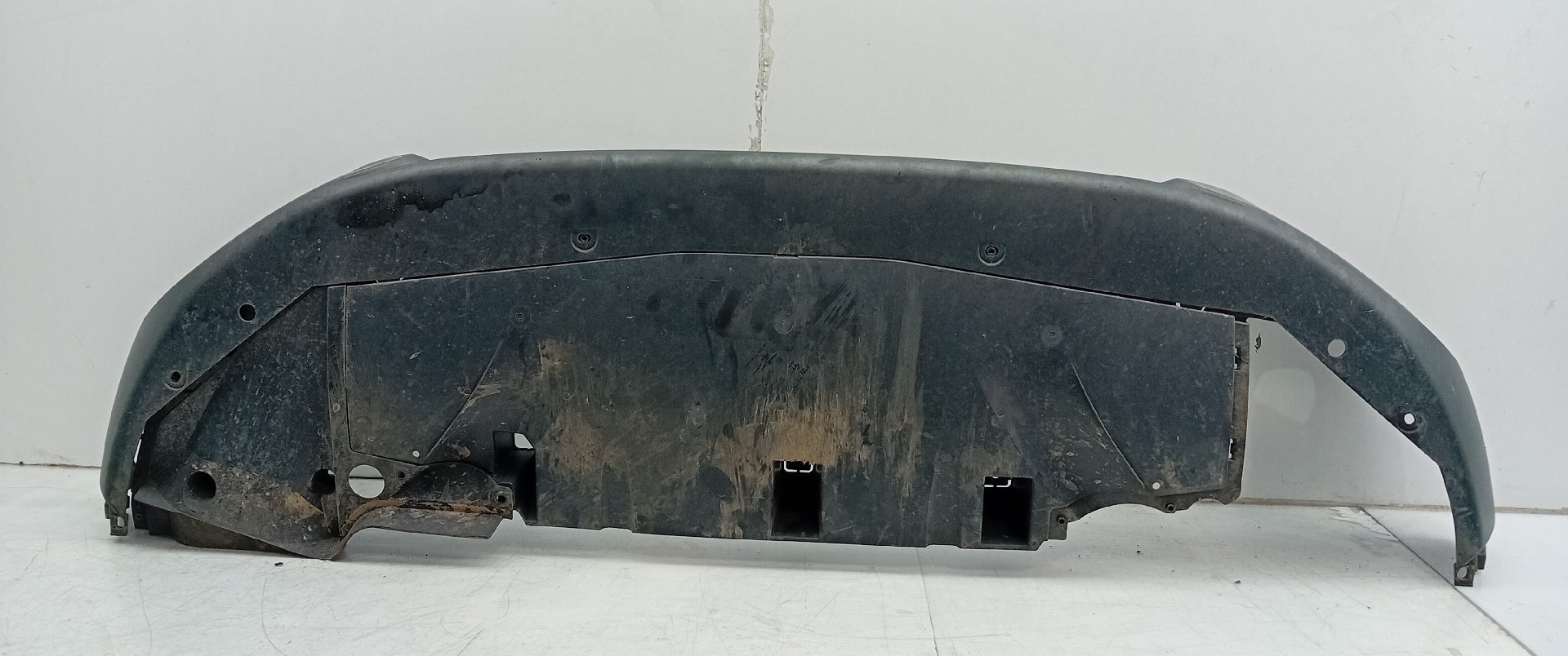 Front Bumper CITROËN C4 III Imagem-1
