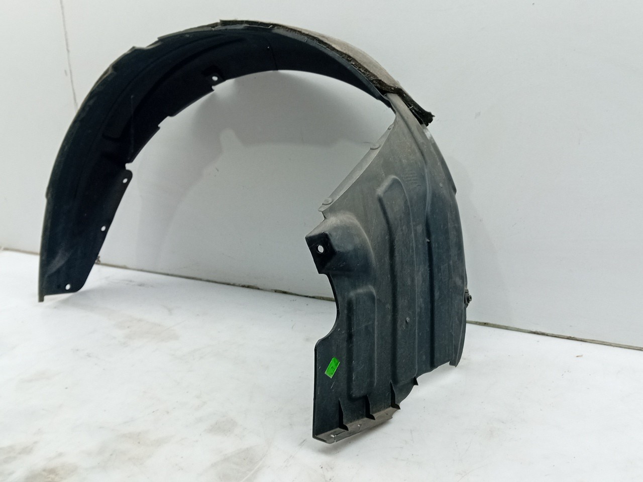 Front wheel arch left KIA Sportage (SL) Imagem-1
