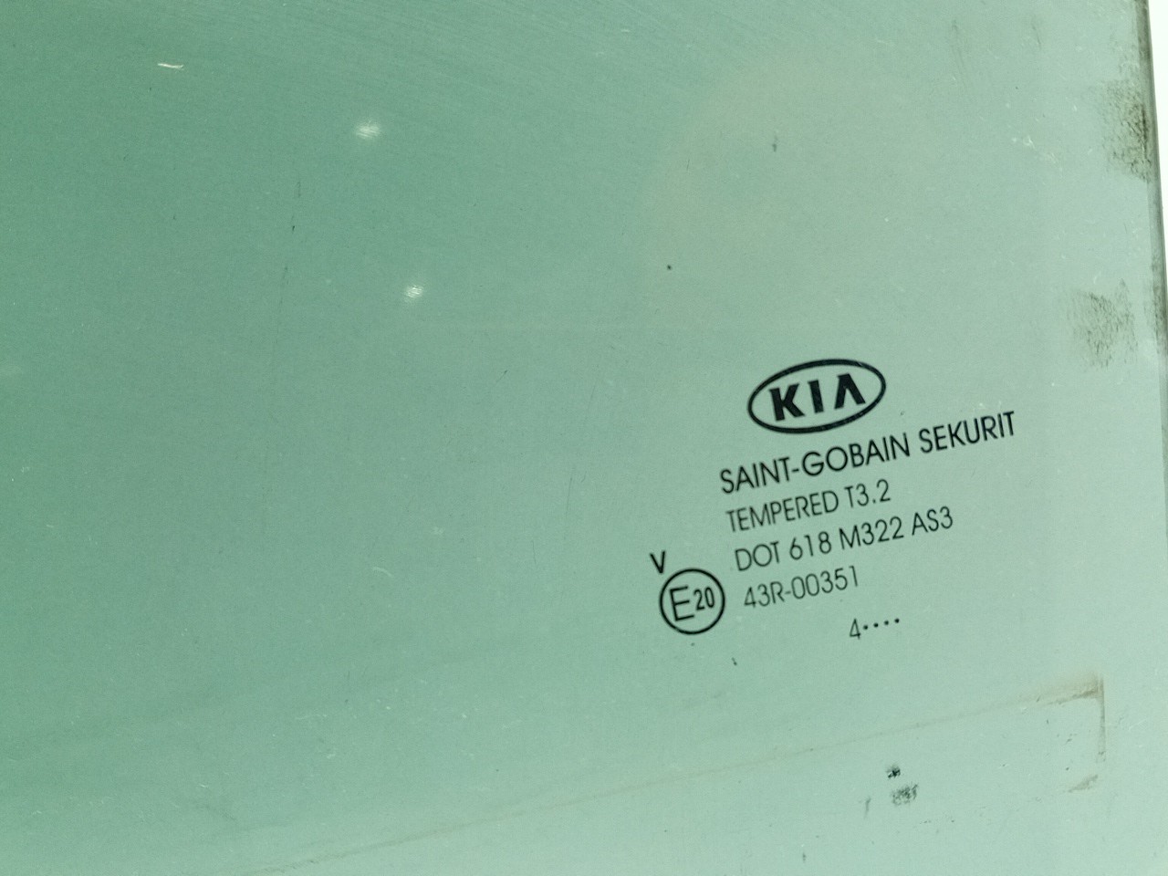 Vidrio puerta Trasero Izquierdo KIA Sportage (SL) Imagem-1