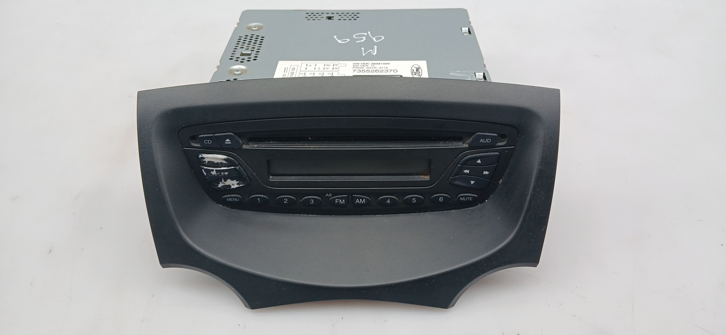Radio / autorradio FORD Ka (RU8) Imagem-0