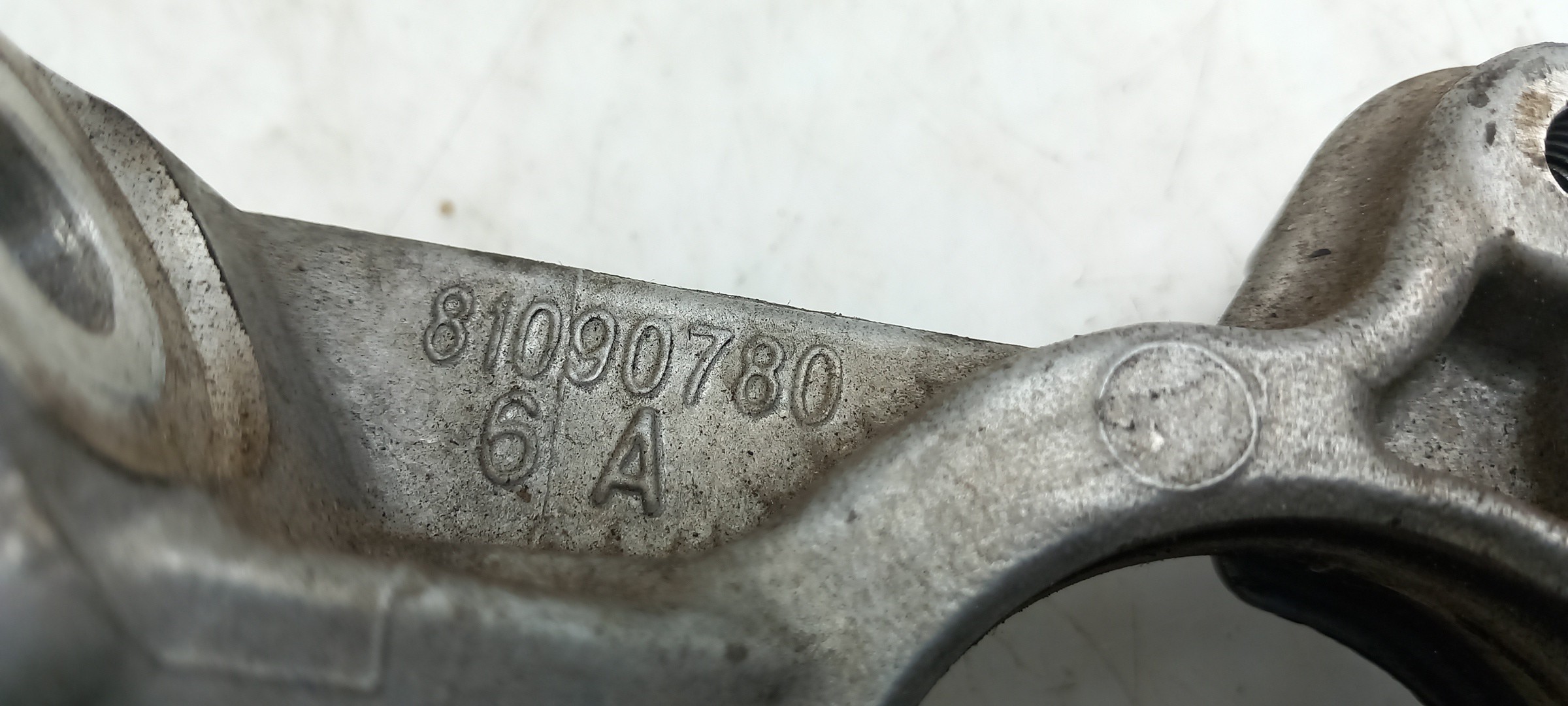 Support Moteur PEUGEOT 308 SW Imagem-1