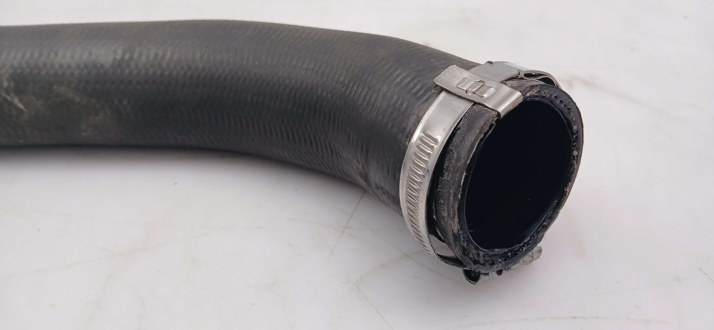 Tubo intercooler PEUGEOT 308 II Imagem-1