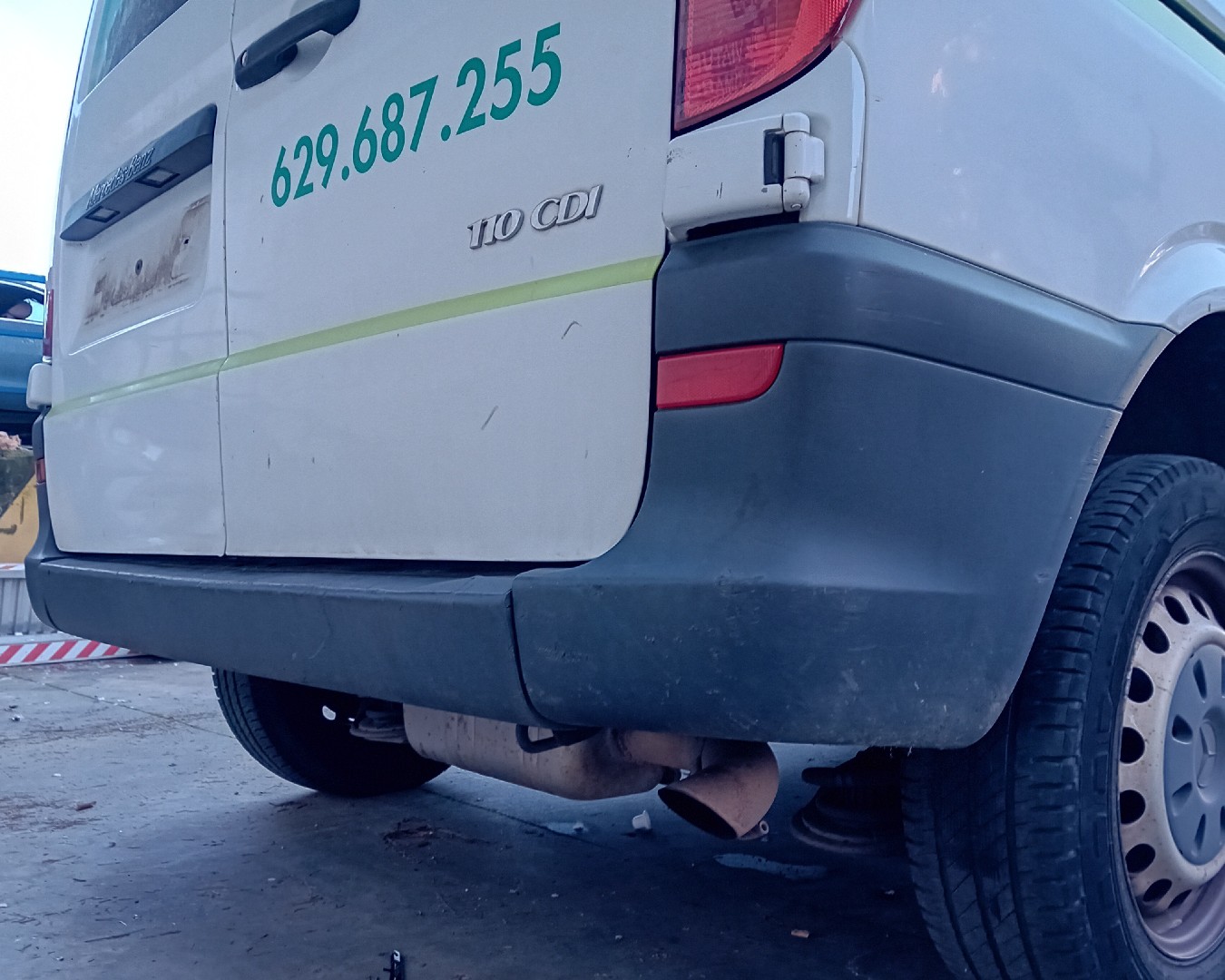 Parachoques Trasero MERCEDES-BENZ Vito / Vito Combi (W639) Imagem-1