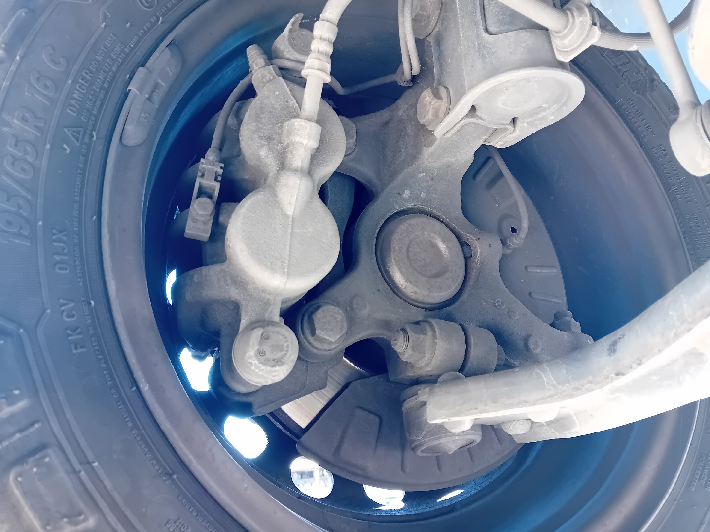 Left front steering knuckle