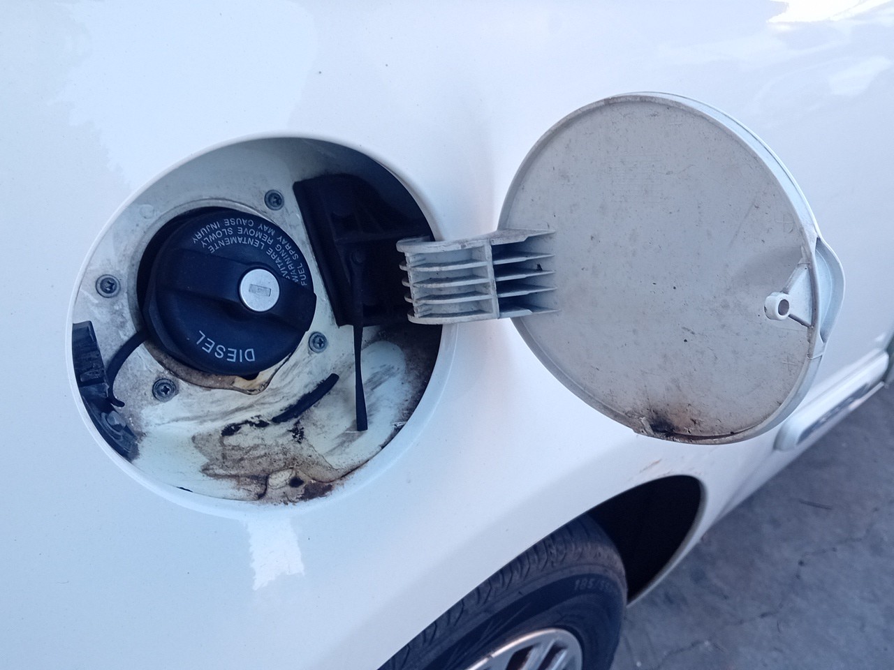 Tapa exterior combustible FIAT 500 C (312_) Imagem-1