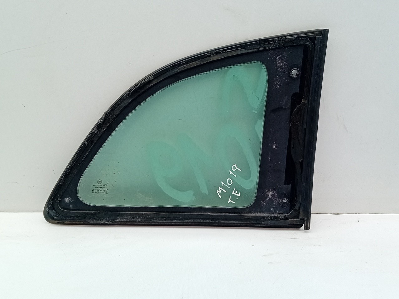Left rear quarter glass FIAT 500 C (312_) Imagem-1