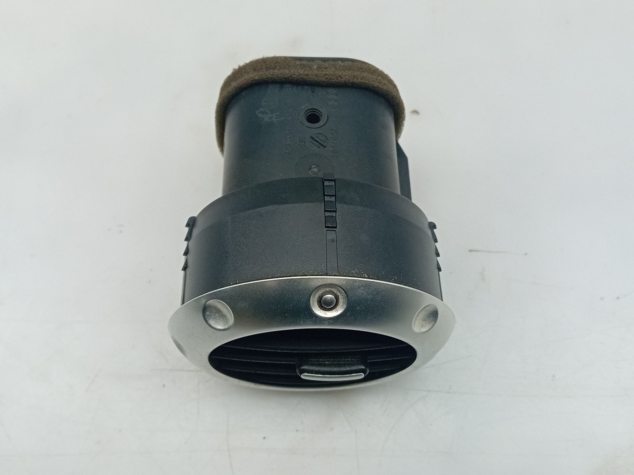 Diffuser / air vent AUDI TT (8N3) Imagem-1