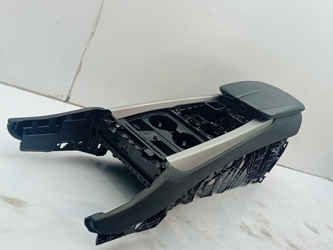 Accoudoir BMW X5 (F15, F85) Imagem-2