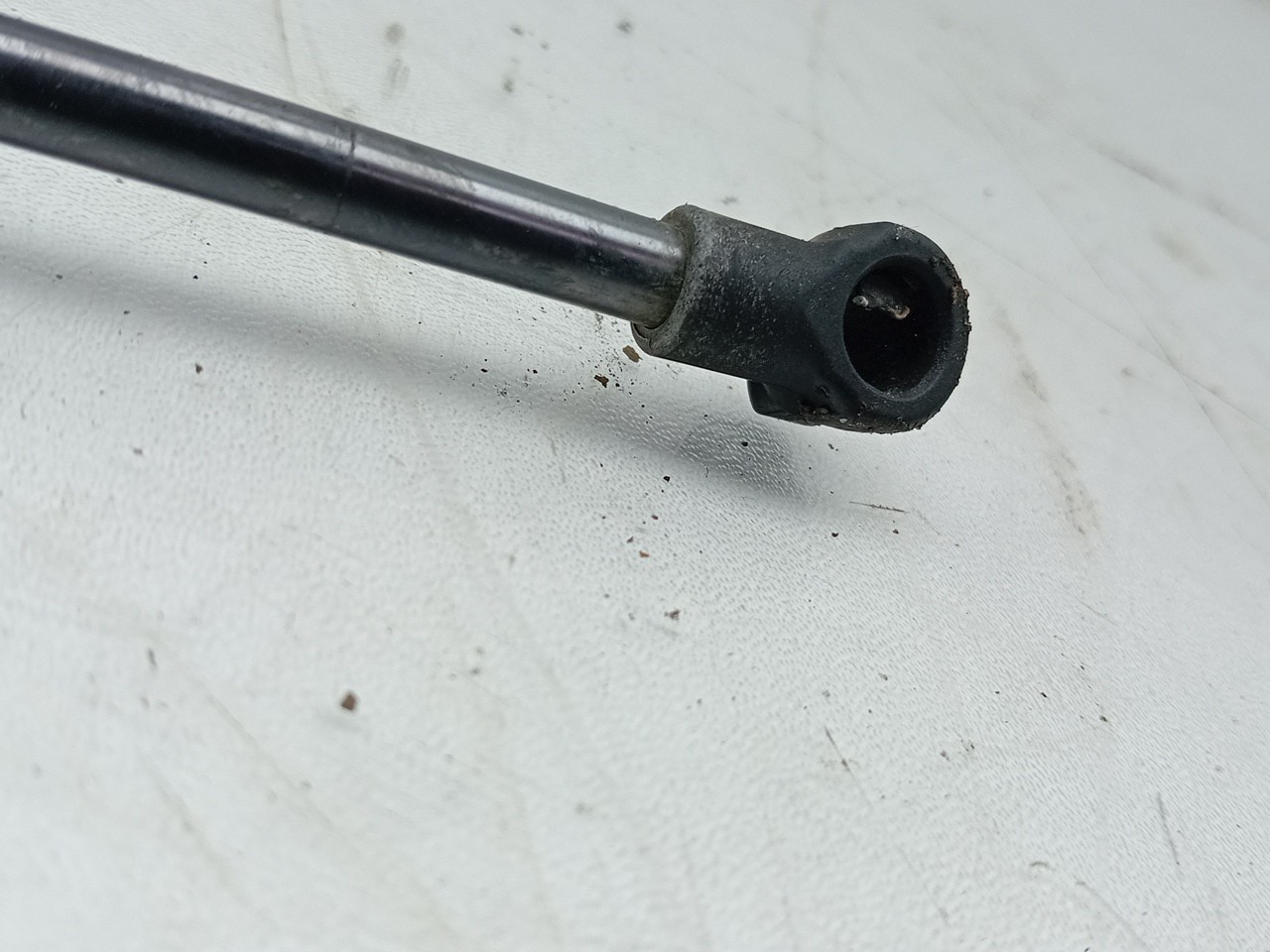 Trunk Shock Absorber CITROËN C3 III (SX) Imagem-2