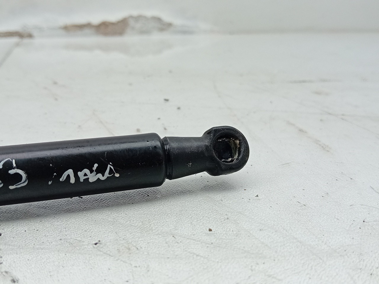 Trunk Shock Absorber CITROËN C3 III (SX) Imagem-1
