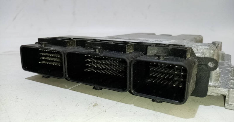 Centralina motor / ECU RENAULT Clio IV Grandtour (KH_) Imagem-1