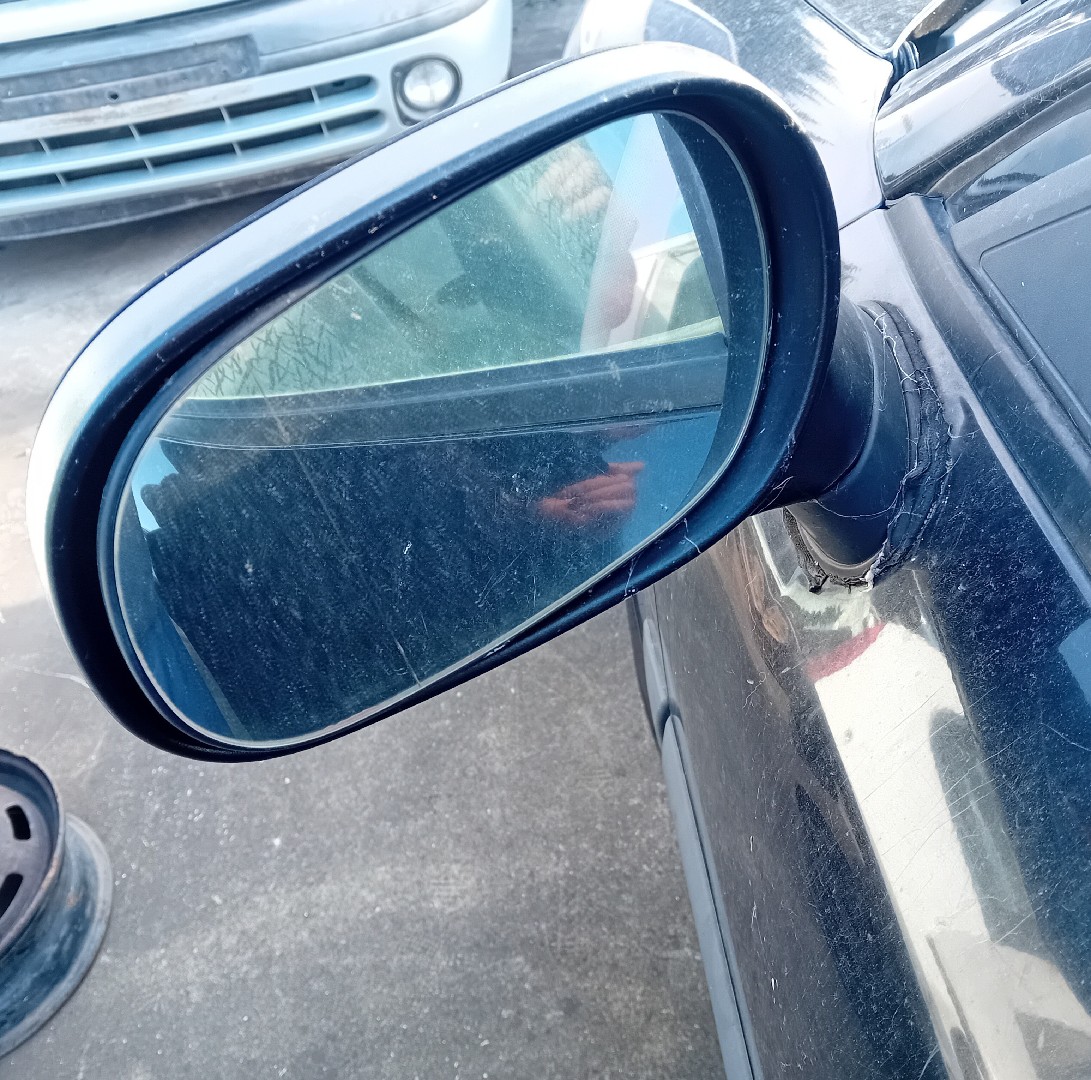 Retrovisor / espelho esquerdo MITSUBISHI Carisma Hatchback (DA_) Imagem-1