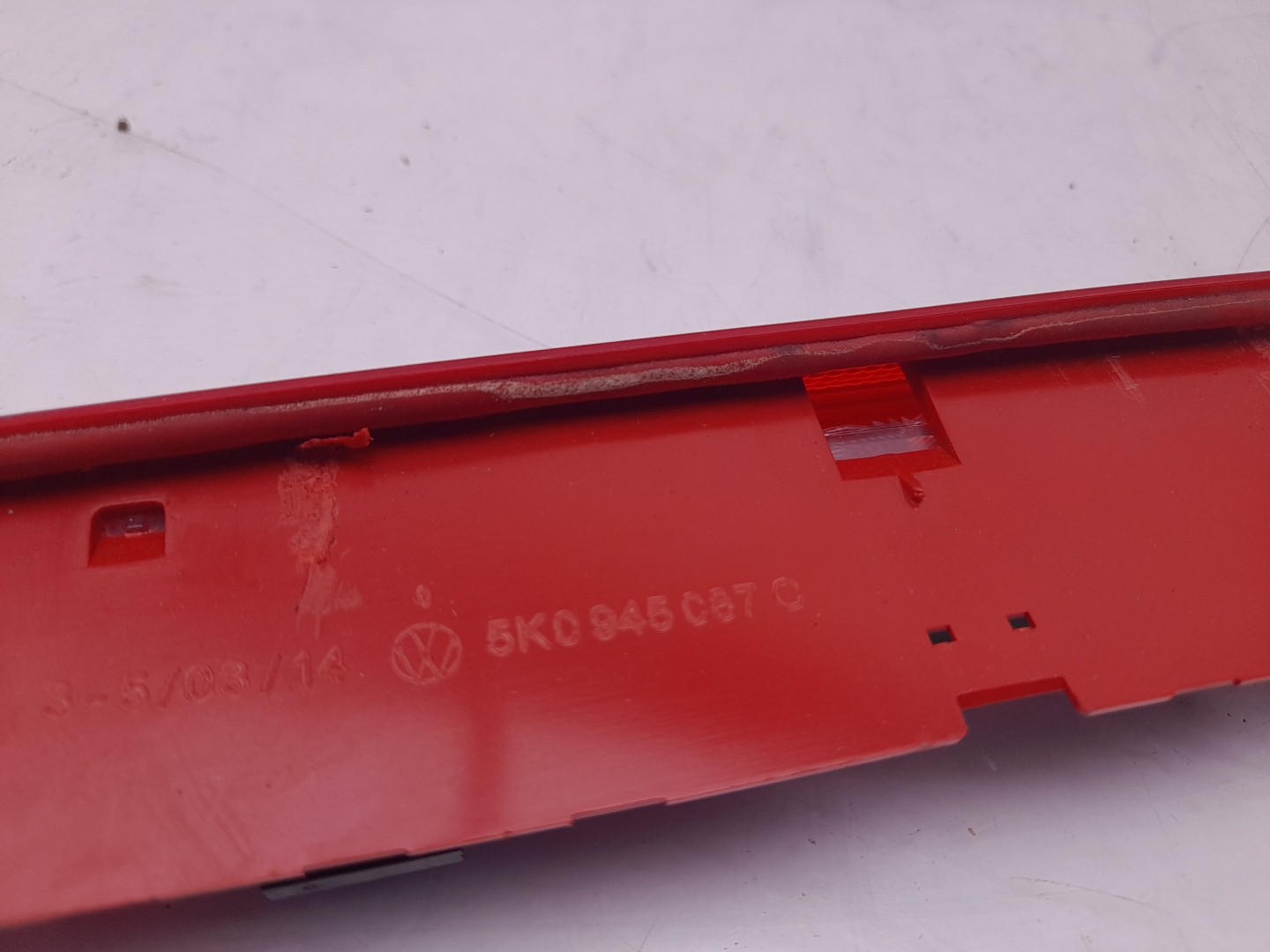 Luz de freno adicional / tercer freno VOLKSWAGEN Golf VII (5G1, BQ1, BE1, BE2) Imagem-2