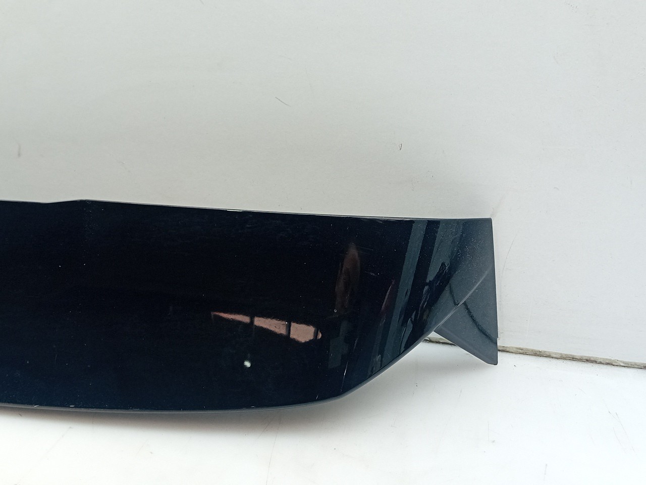 Rear Spoiler PEUGEOT 208 II Imagem-1