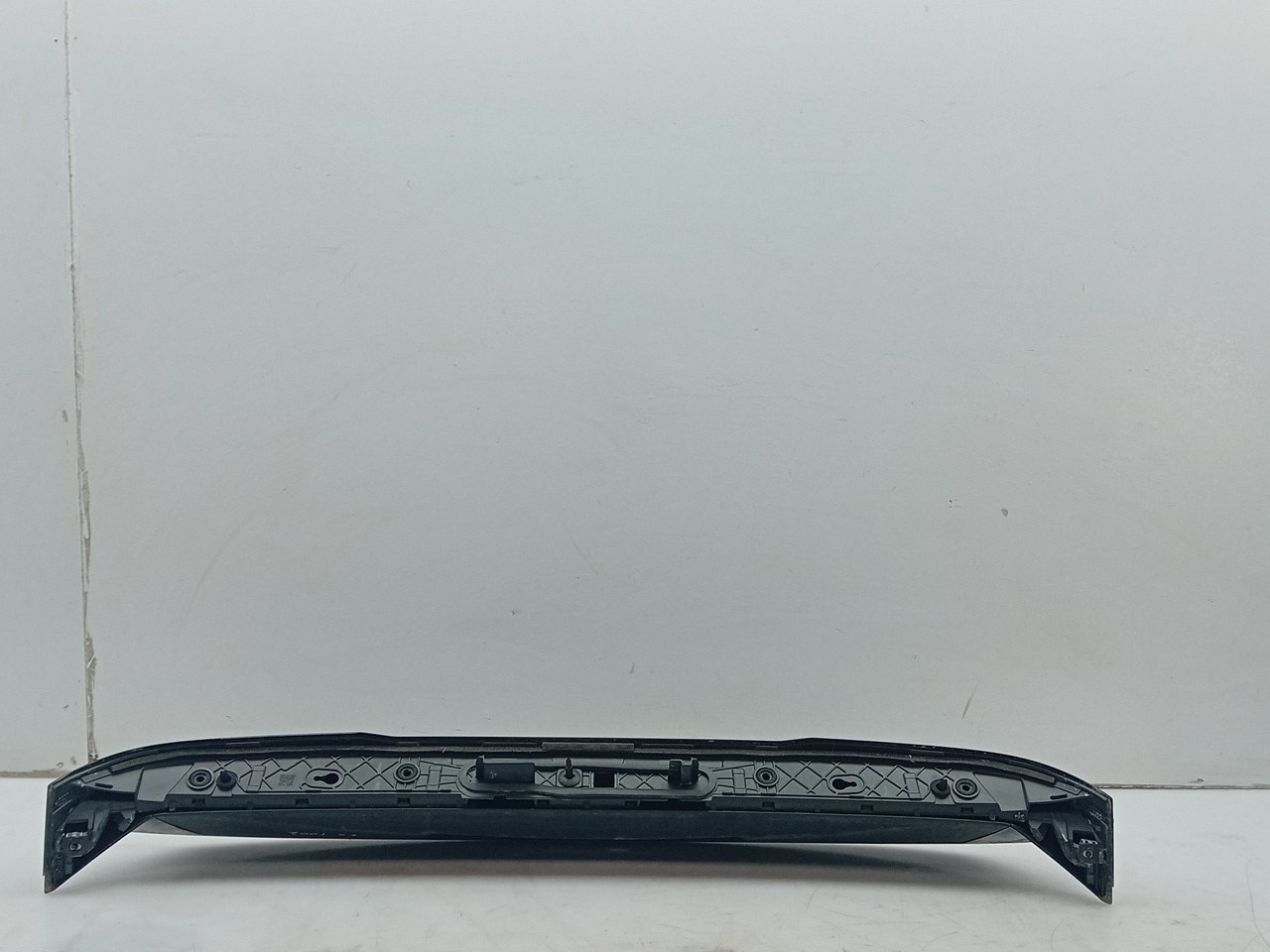 Rear Spoiler PEUGEOT 208 II Imagem-3