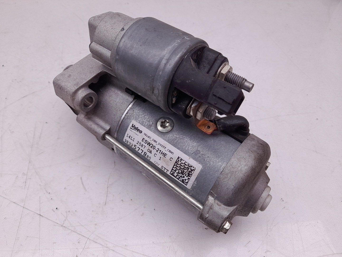 Motor de arranque PEUGEOT 208 II Imagem-1
