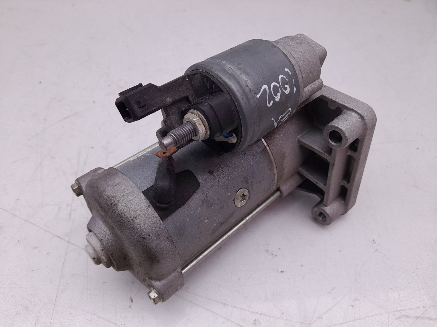 Motor de arranque PEUGEOT 208 II Imagem-2