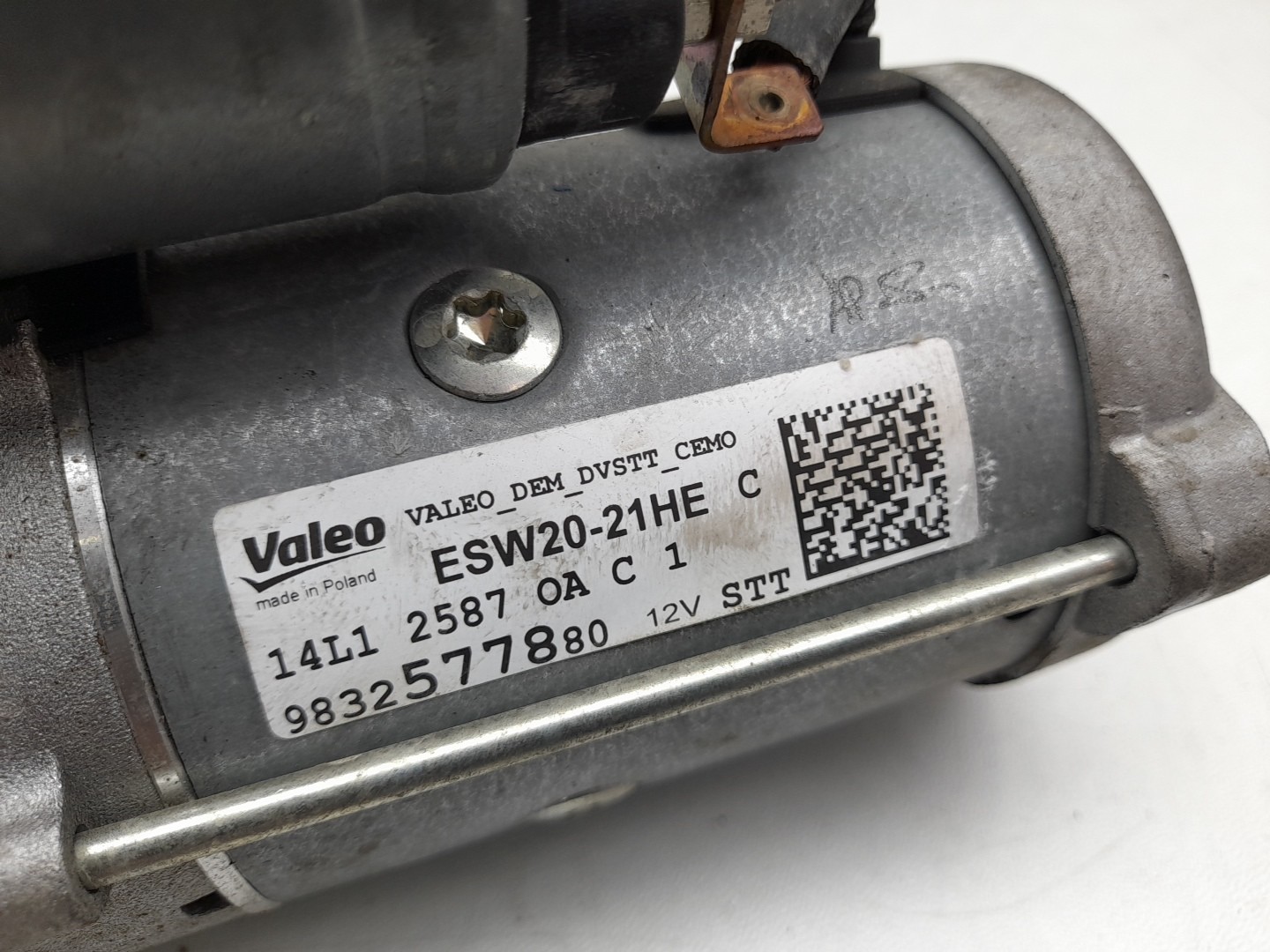 Motor de arranque PEUGEOT 208 II Imagem-3