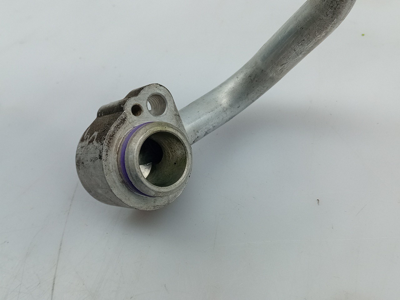 AC pipe SKODA Fabia II Hatchback (542, 5J) Imagem-2