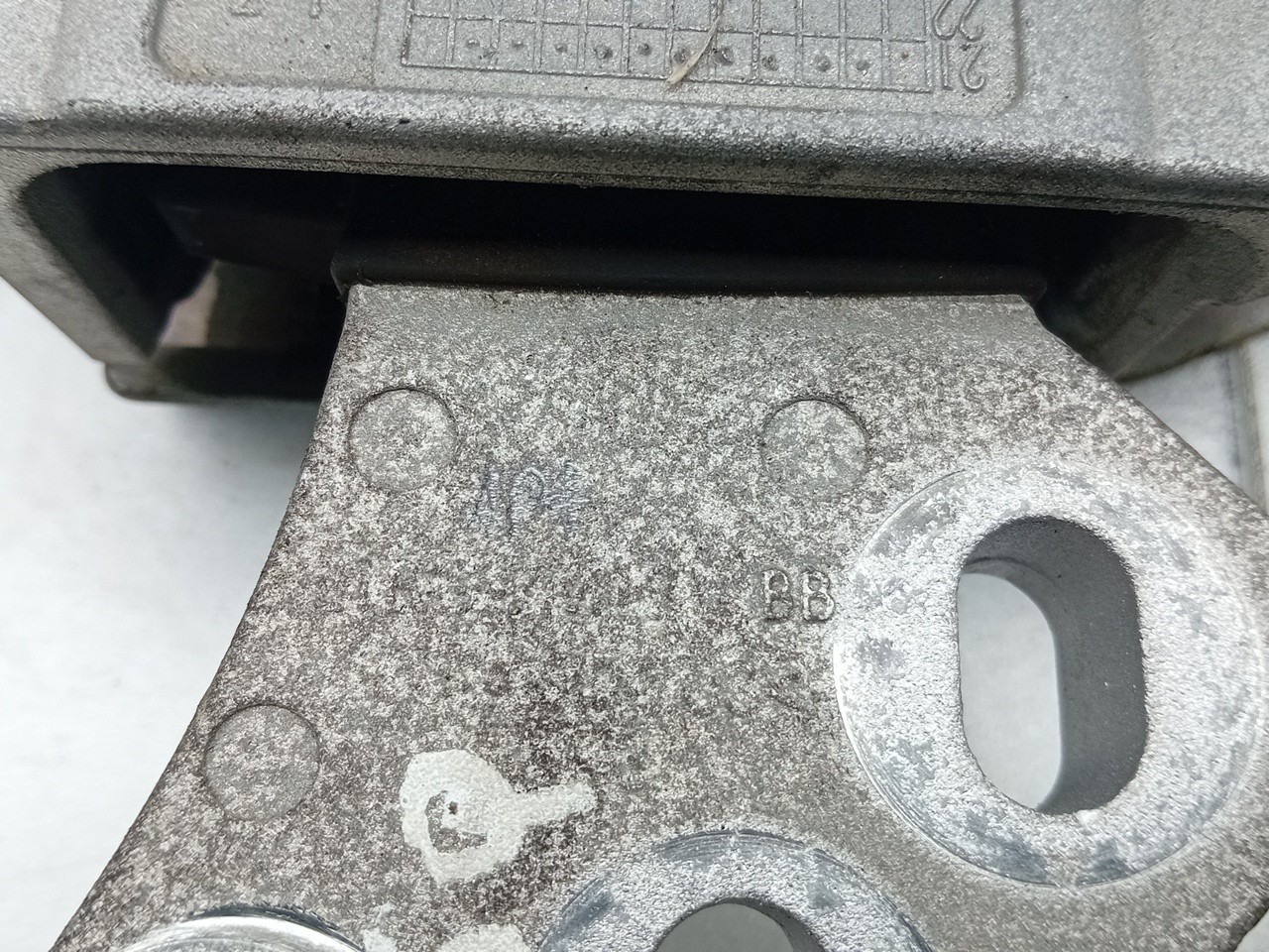 Support Moteur FORD Puma (J2K, CF7) Imagem-3