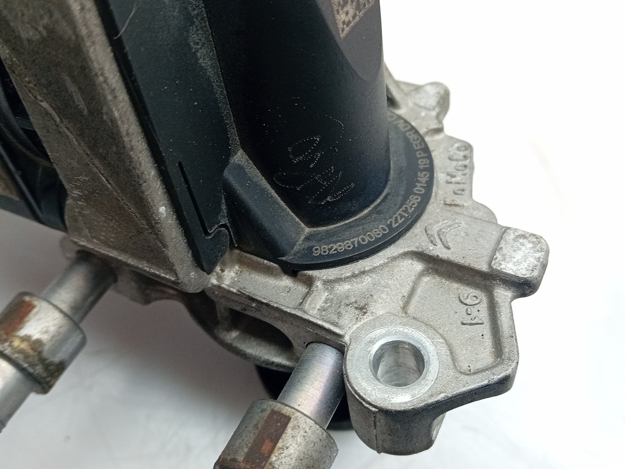 Valve EGR CITROËN C4 III Imagem-4