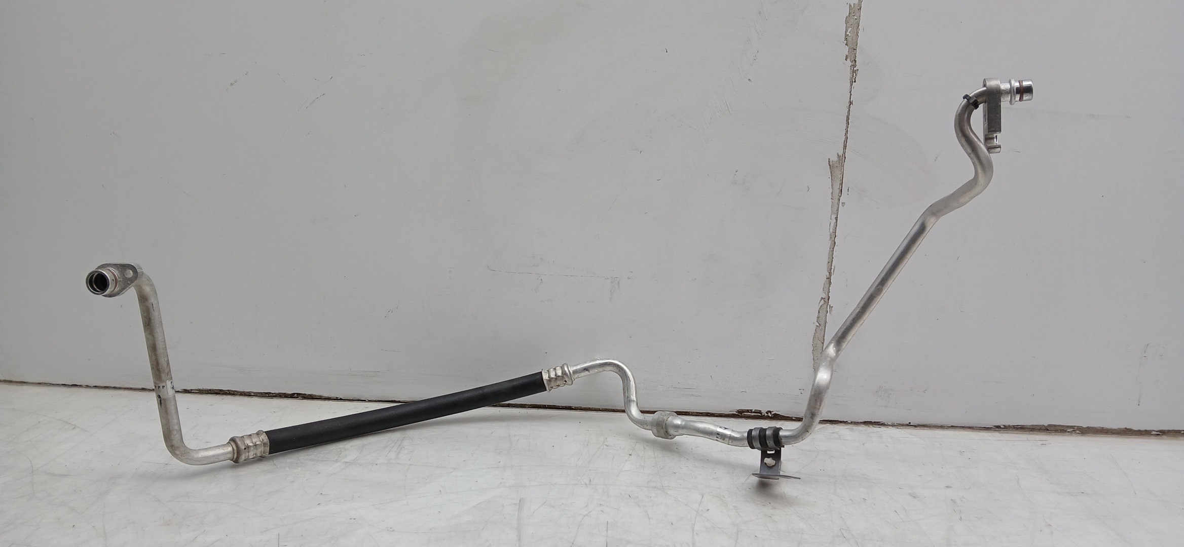 AC pipe NISSAN Micra V (K14) Imagem-0