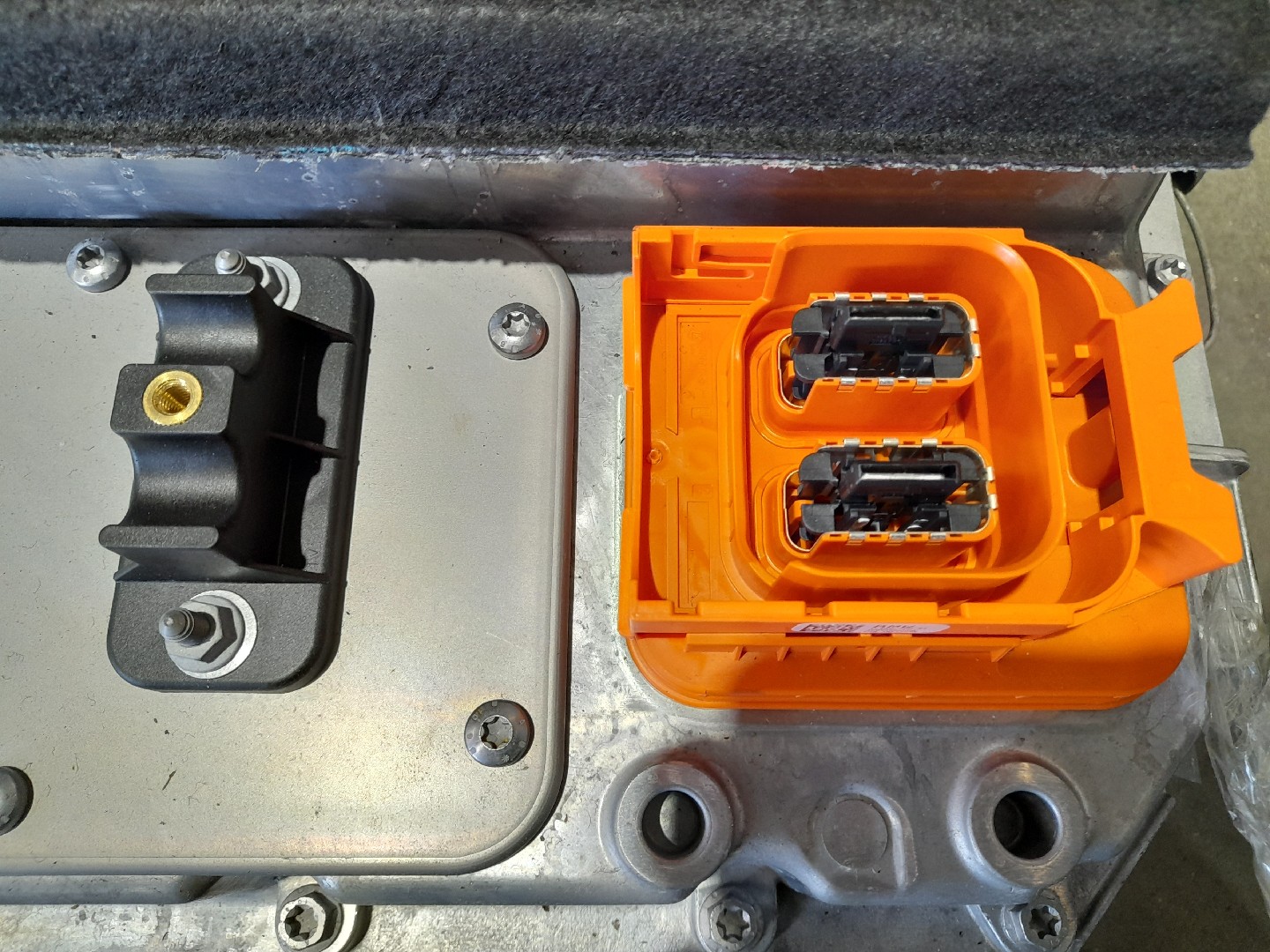 Battery BMW X5 (F15, F85) Imagem-1