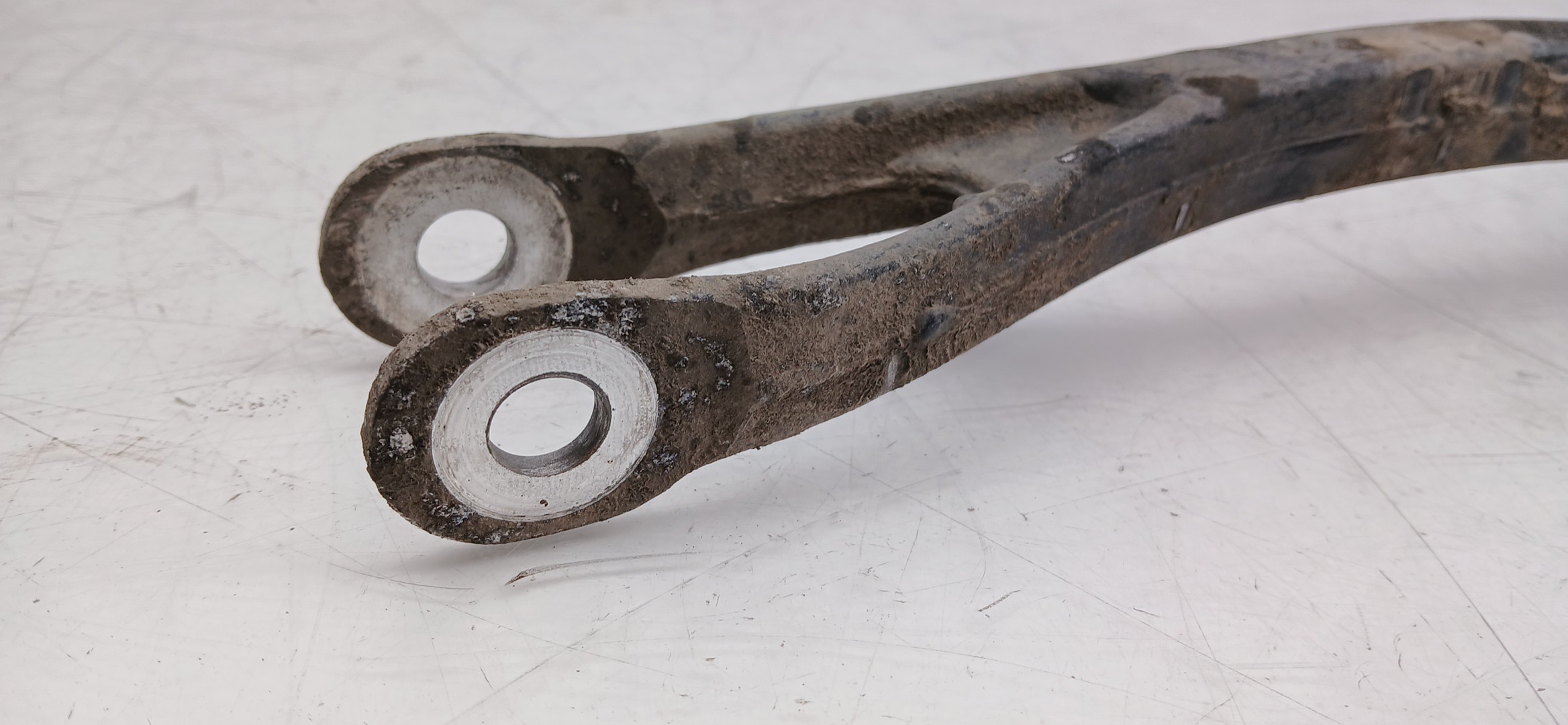 Right rear suspension arm MERCEDES-BENZ CLS (C219) Imagem-1
