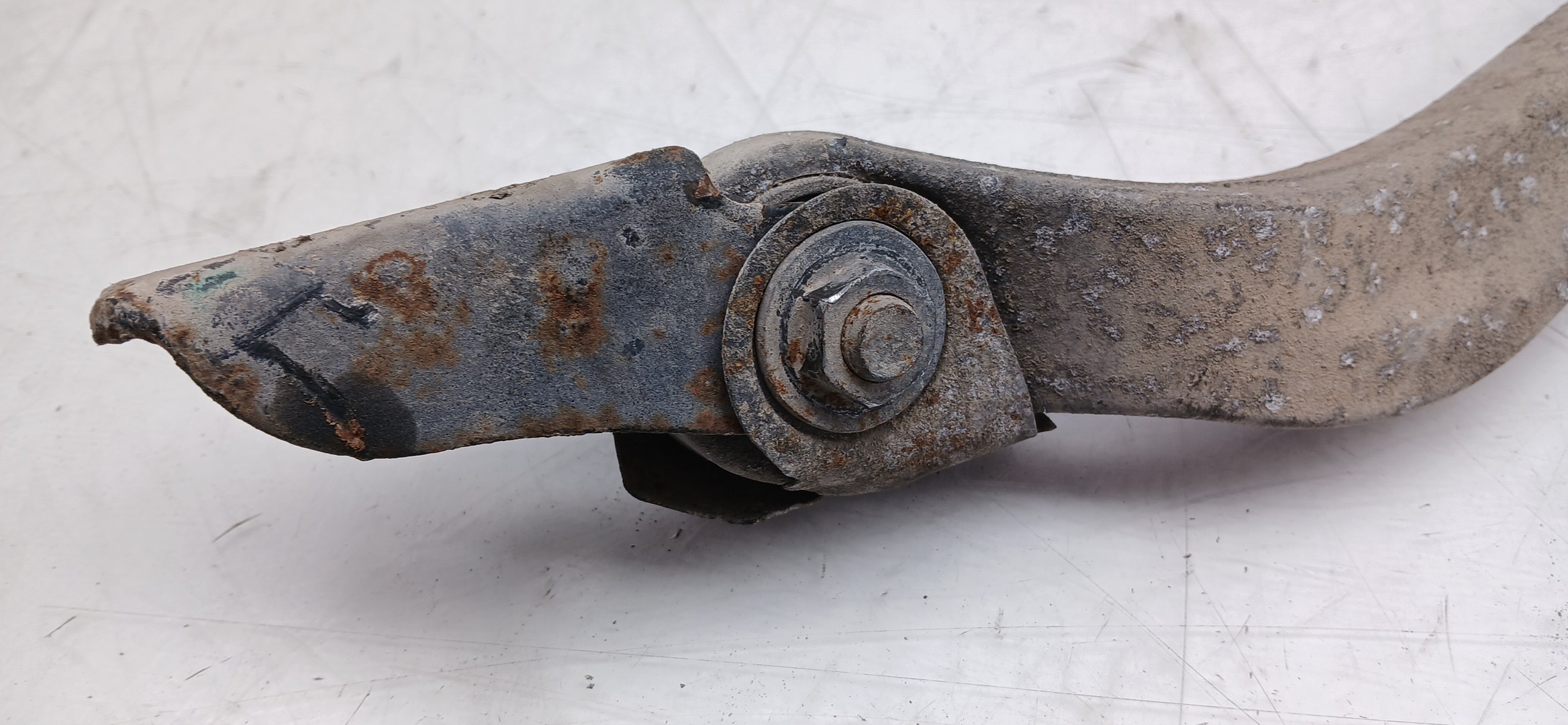 Right rear suspension arm MERCEDES-BENZ CLS (C219) Imagem-1