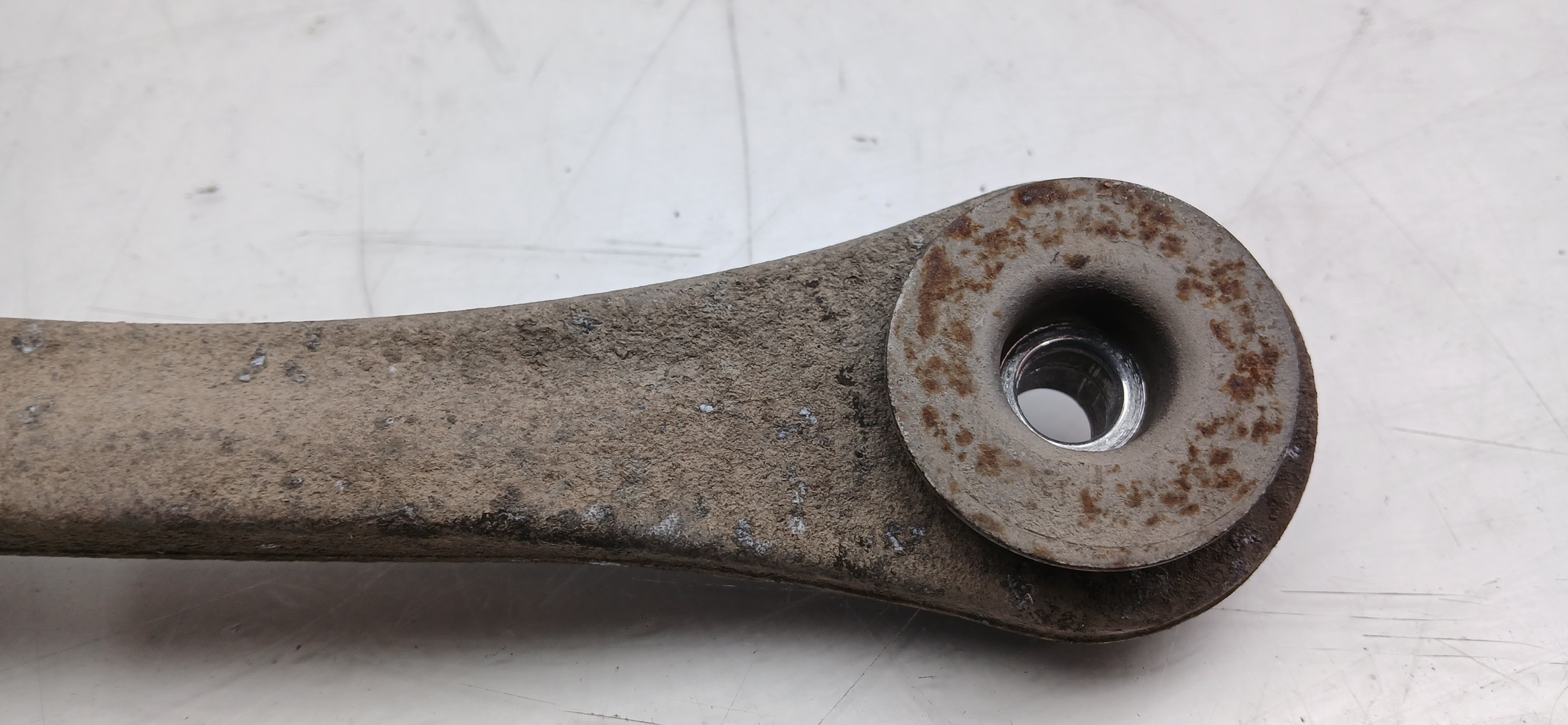 Right rear suspension arm MERCEDES-BENZ CLS (C219) Imagem-2