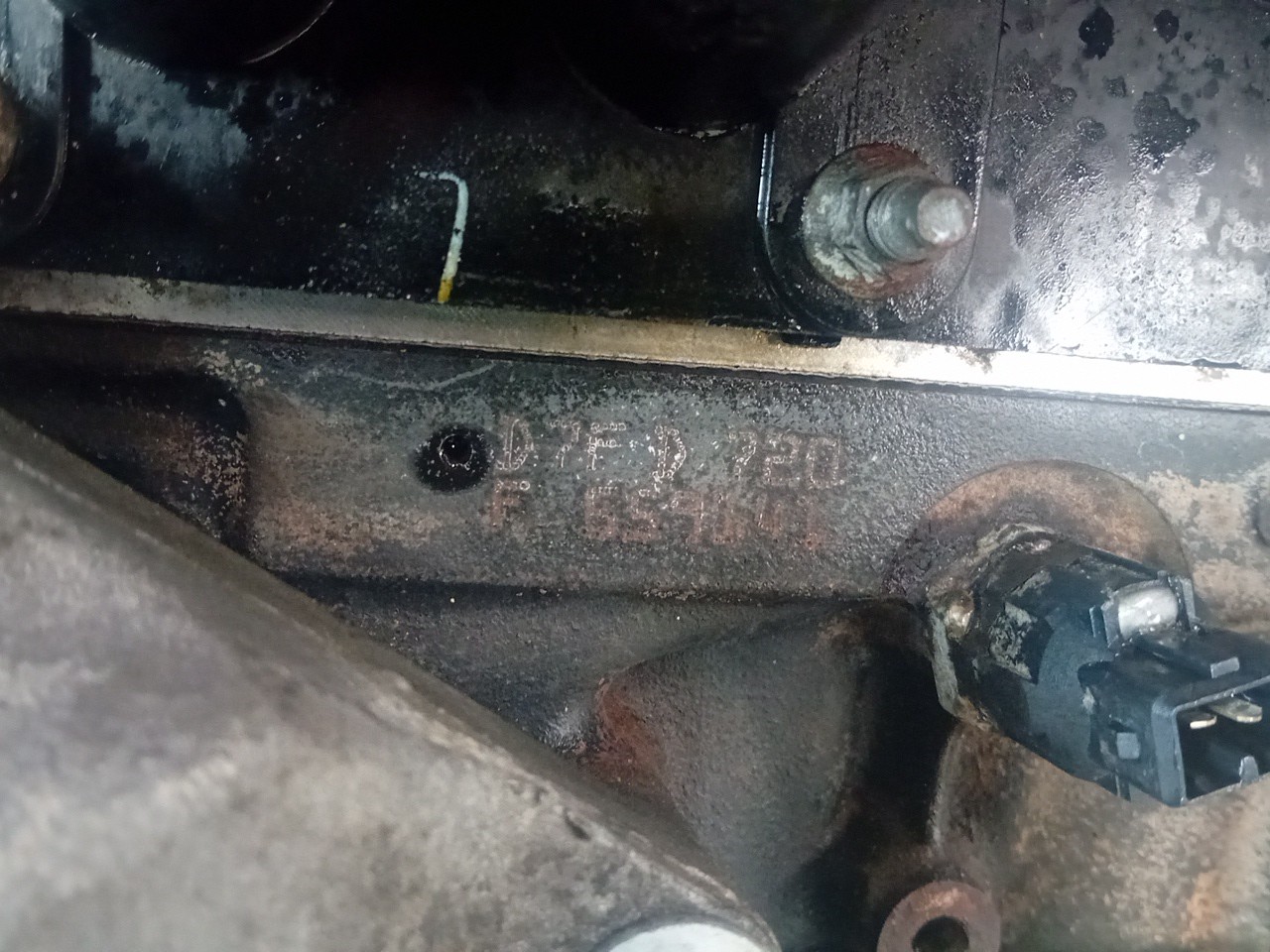 Complete Engine RENAULT Clio II (BB0/1/2_, CB0/1/2_) Imagem-4