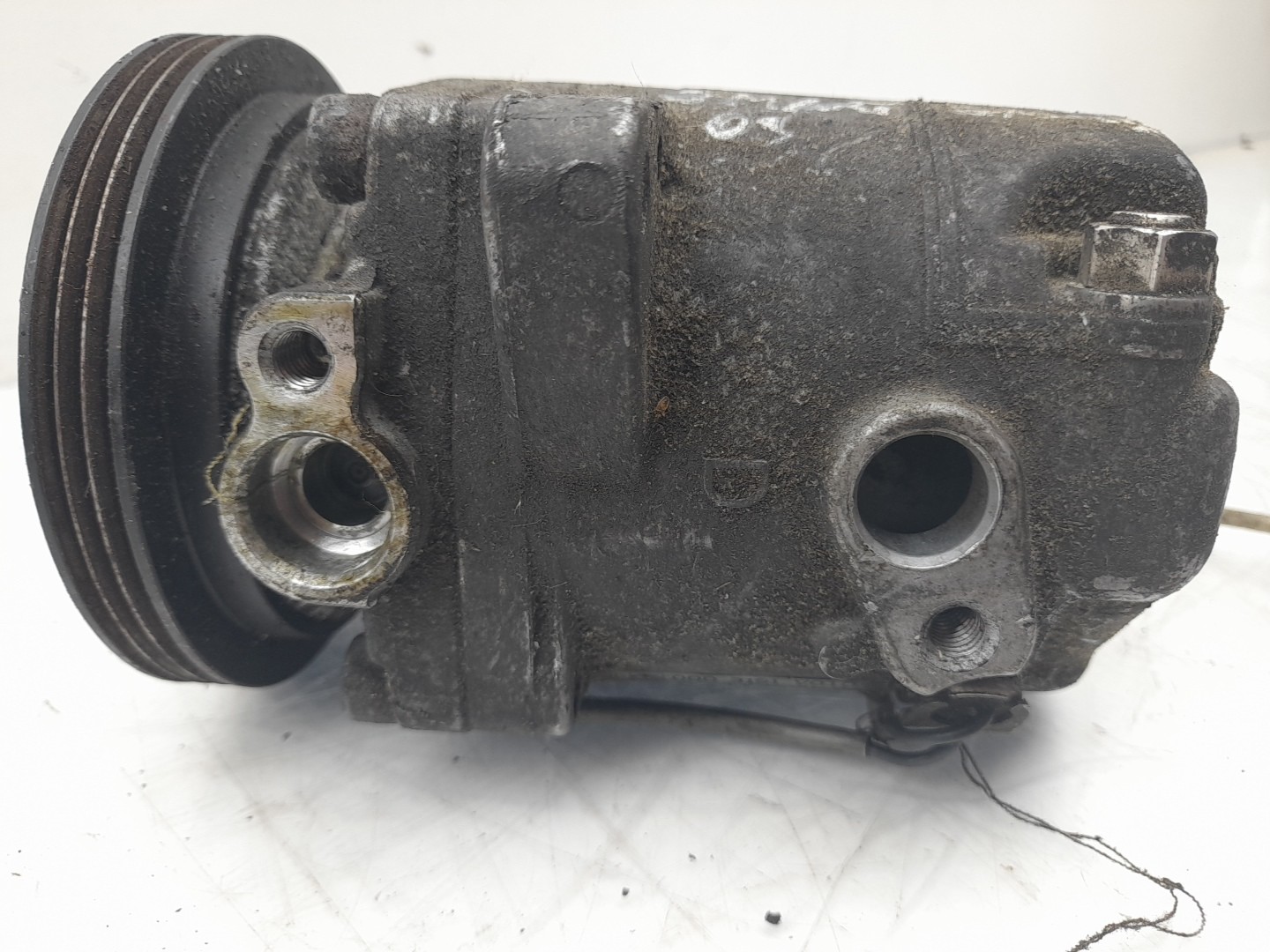 AC compressor SMART City-Coupé (450) Imagem-2
