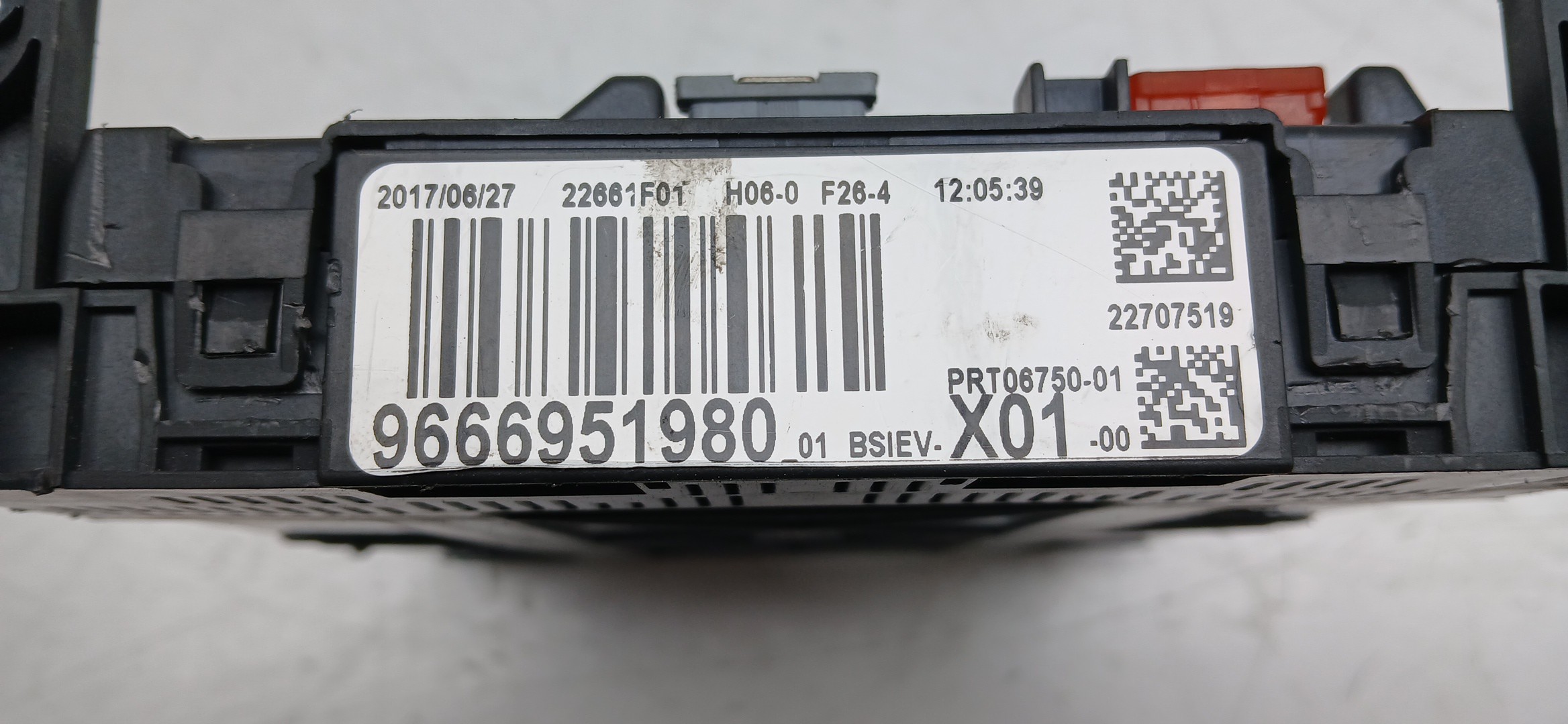 Fuse box / SAM / BSI PEUGEOT 207 (WA_, WC_) Imagem-2