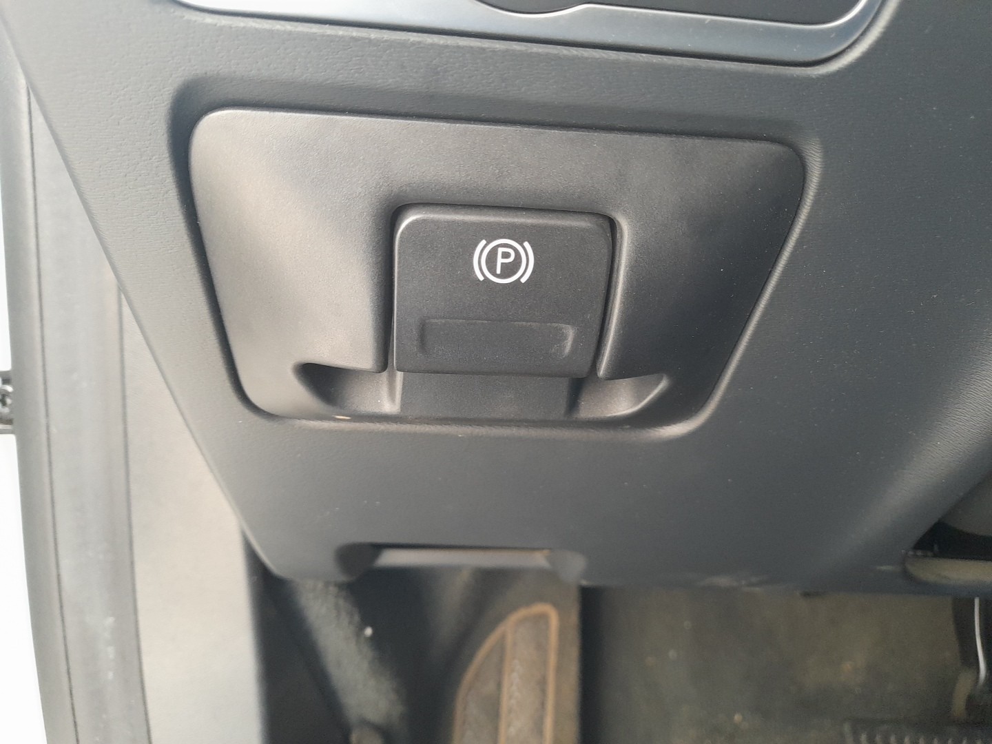 Freno de mano / estacionamento 