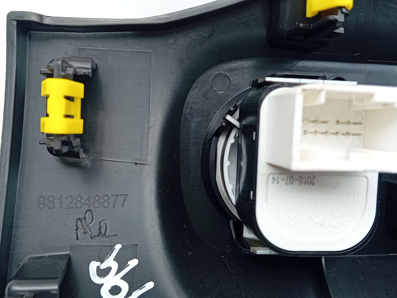 Module générique CITROËN C3 III (SX) Imagem-3