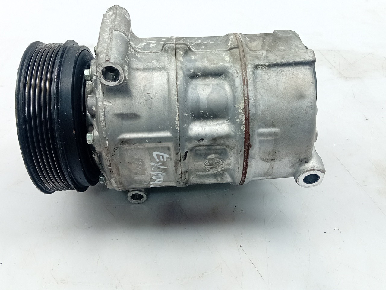 Compressor AC VOLVO V60 I (155) Imagem-1
