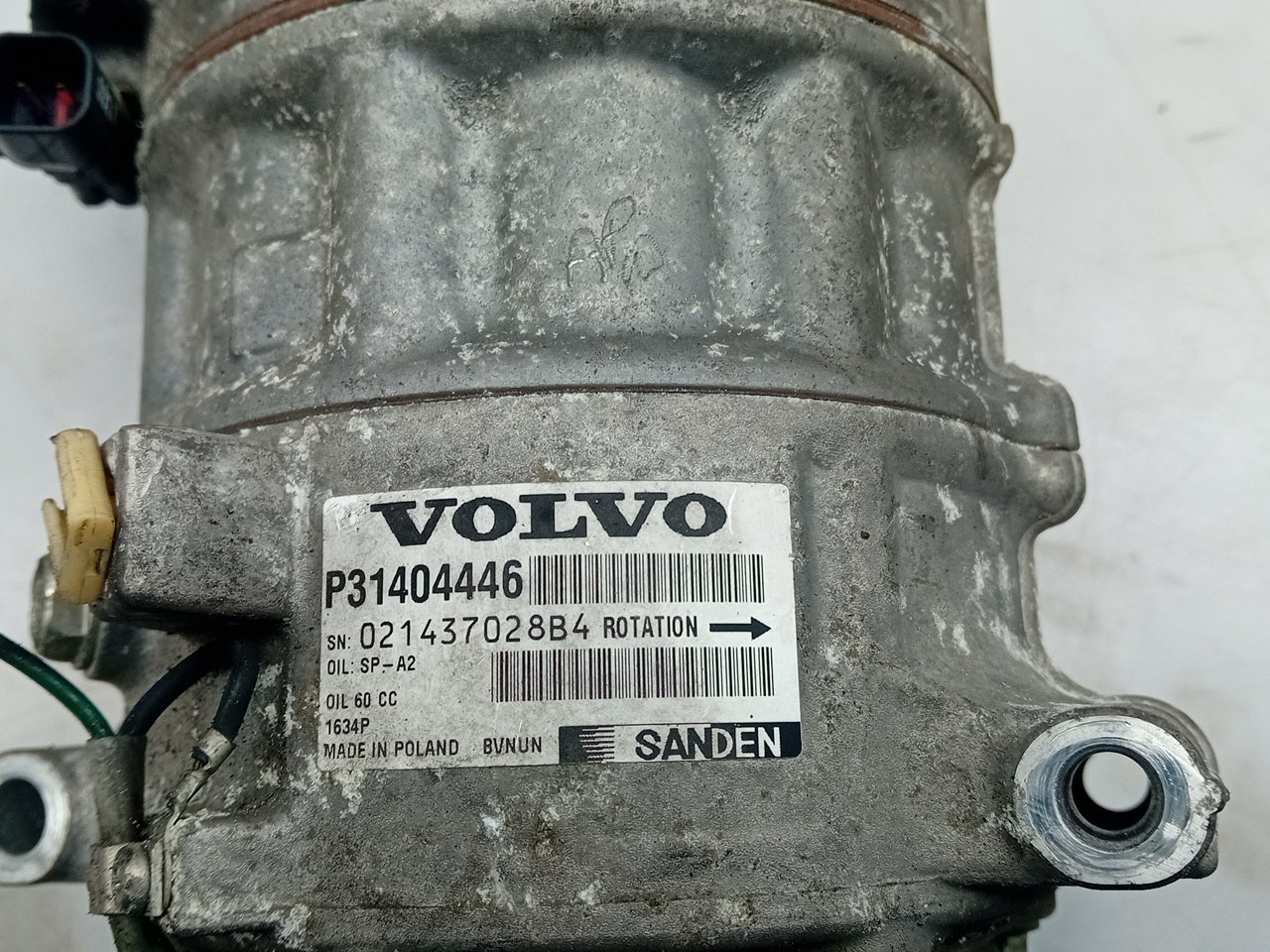 Compressor AC VOLVO V60 I (155) Imagem-4