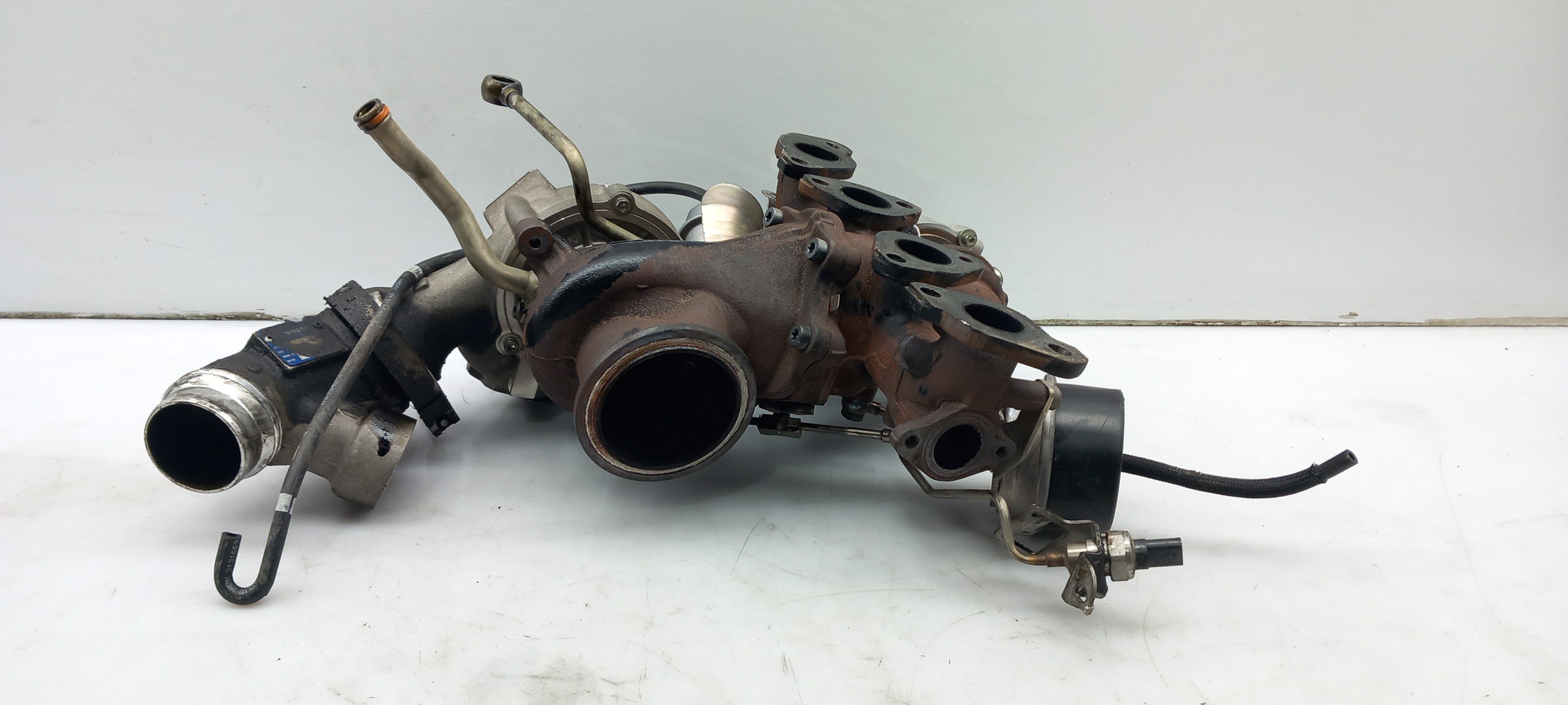 Turbo / compressor VOLVO V60 I (155) Imagem-2
