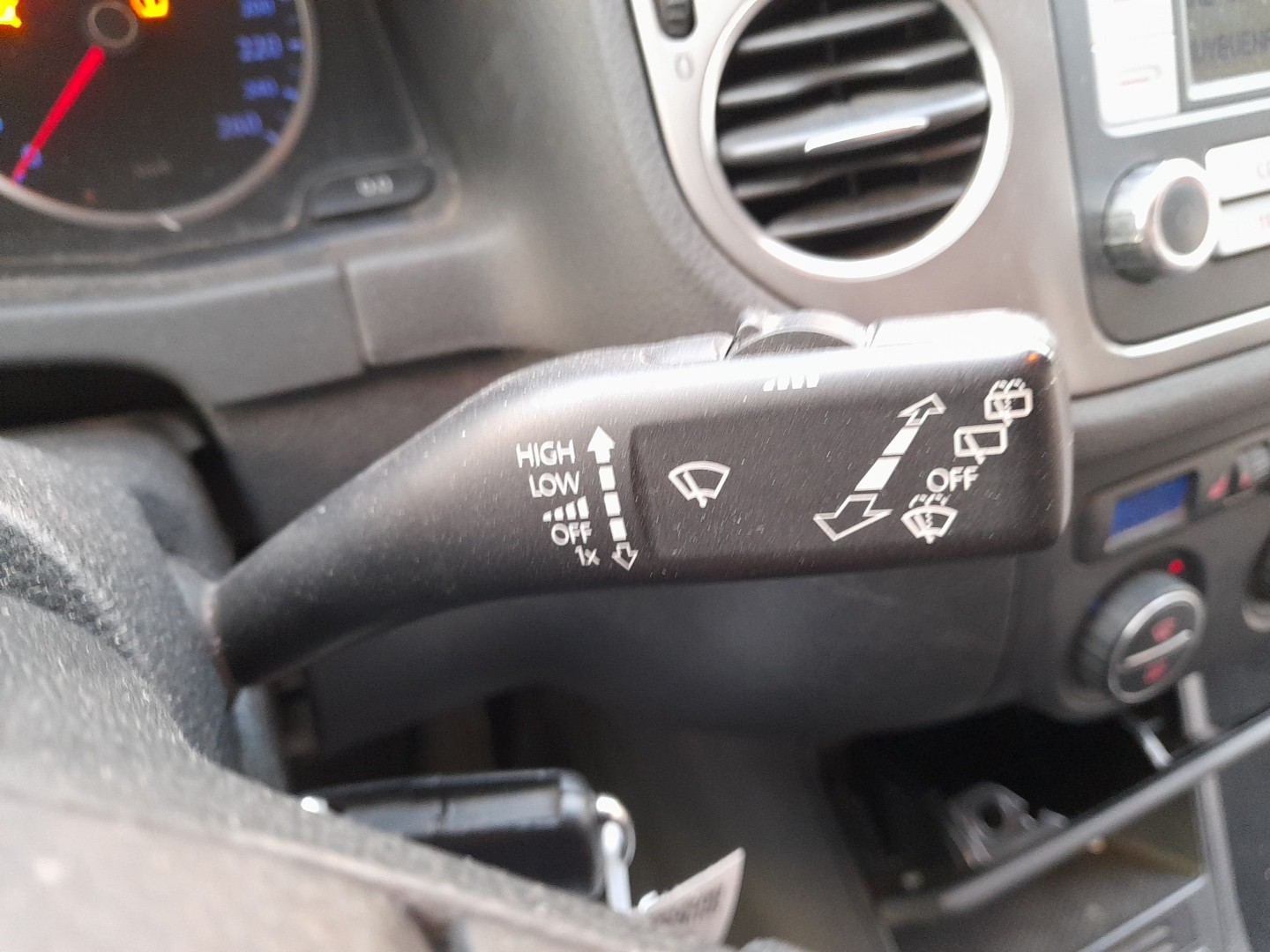 Airbag strap VOLKSWAGEN Tiguan (5N) Imagem-1