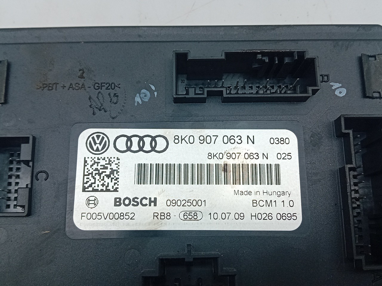 Generic Unit Module AUDI Q5 (8R) Imagem-2