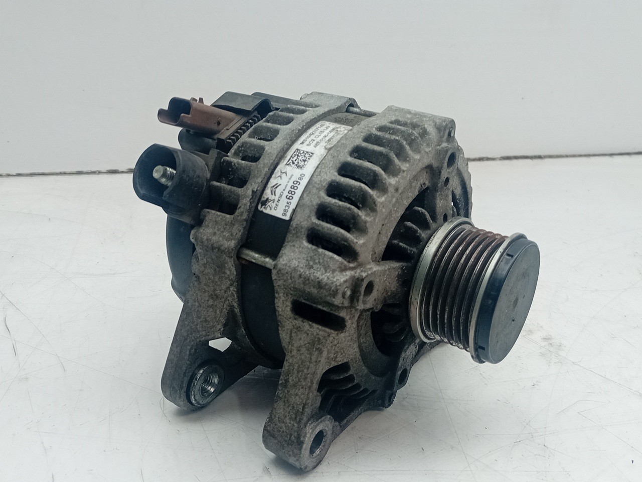 Alternador