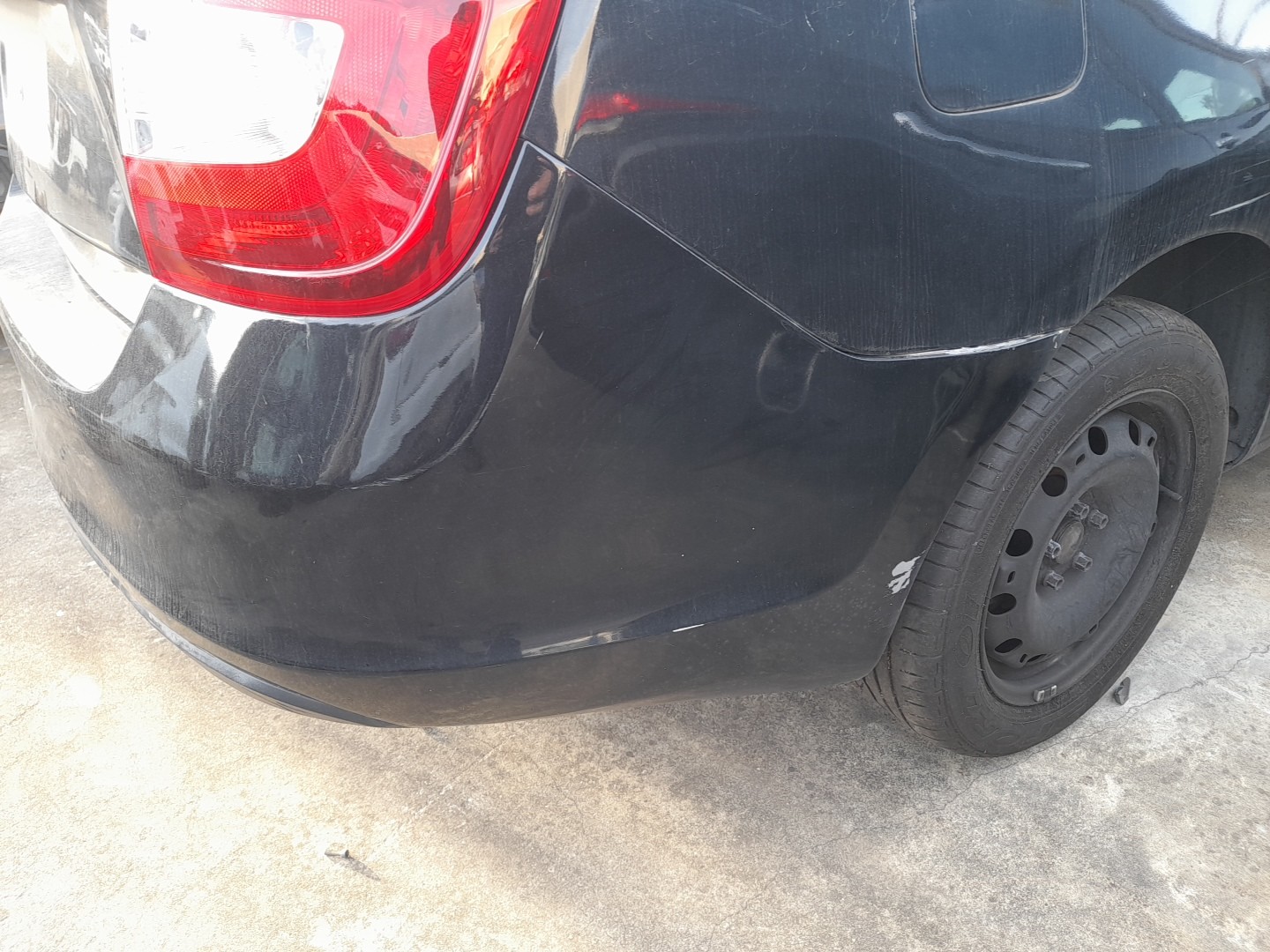 Rear Bumper SKODA Rapid Liftback (NH3) Imagem-2